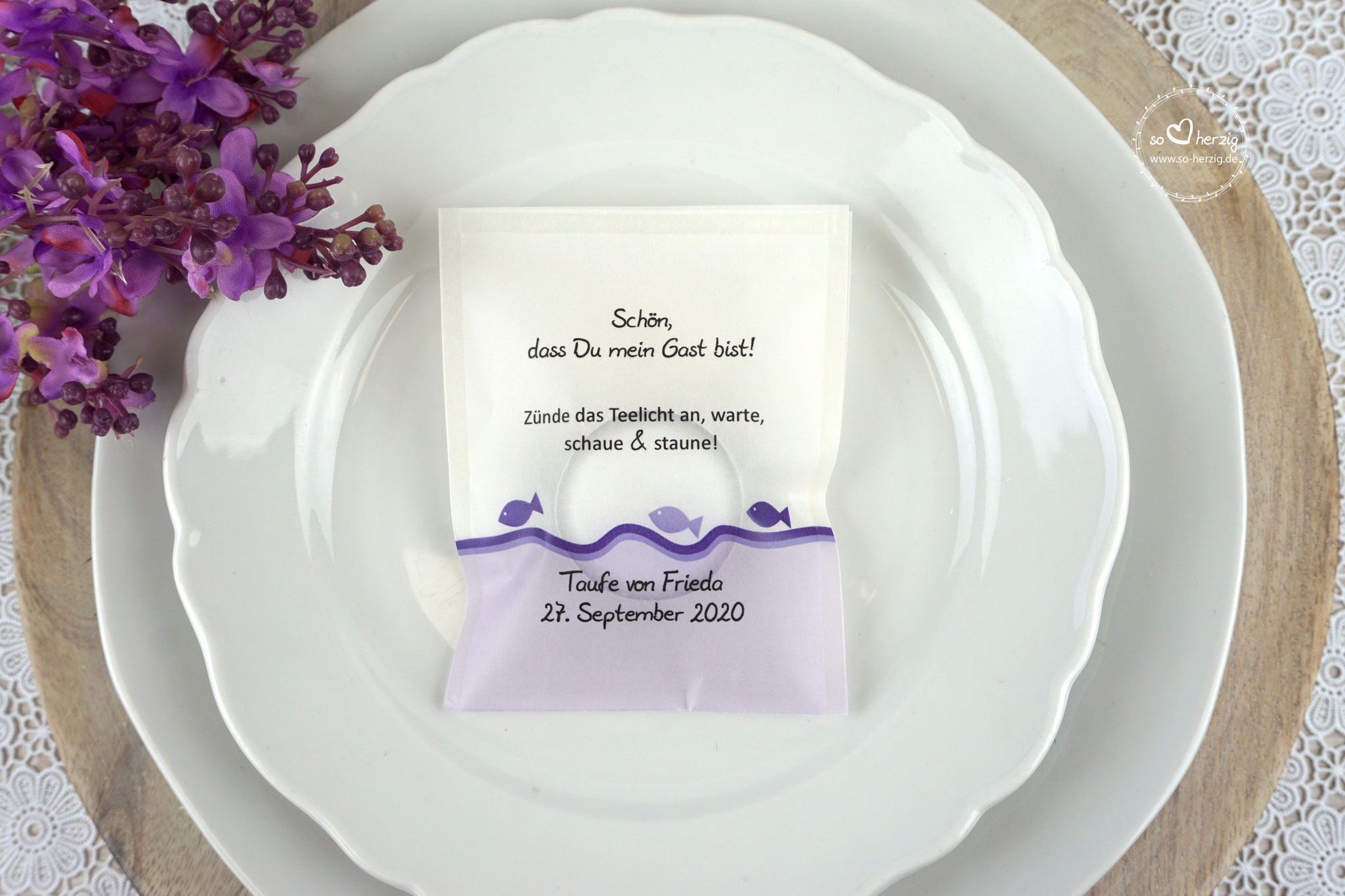 Lichtbotschaft Design "Fische" Lila, Schrift Julius B Thyssen