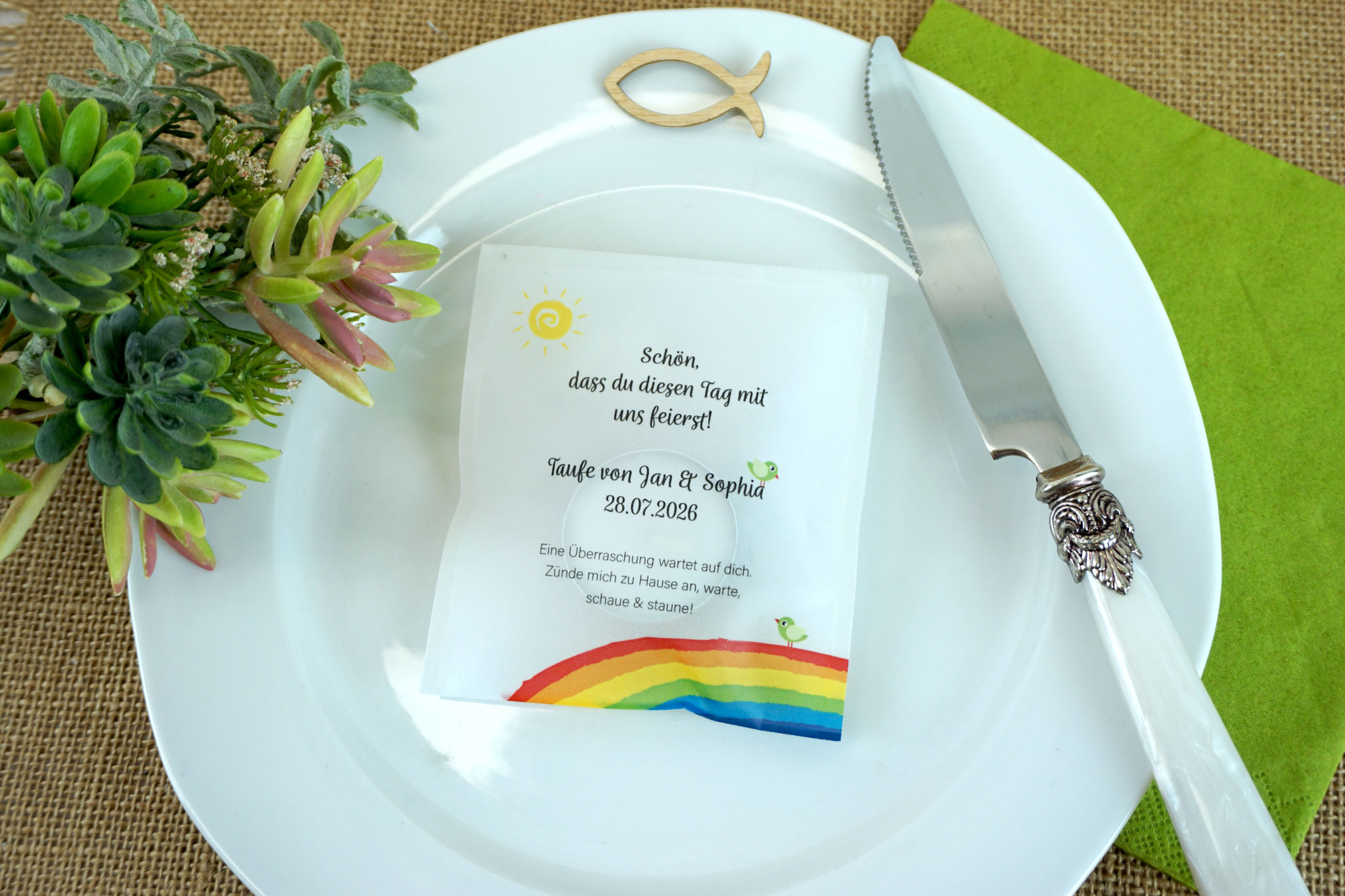 Lichtbotschaft Design "Regenbogen Rot mit Vögelchen" - Sonderanfertigung Zwillinge
