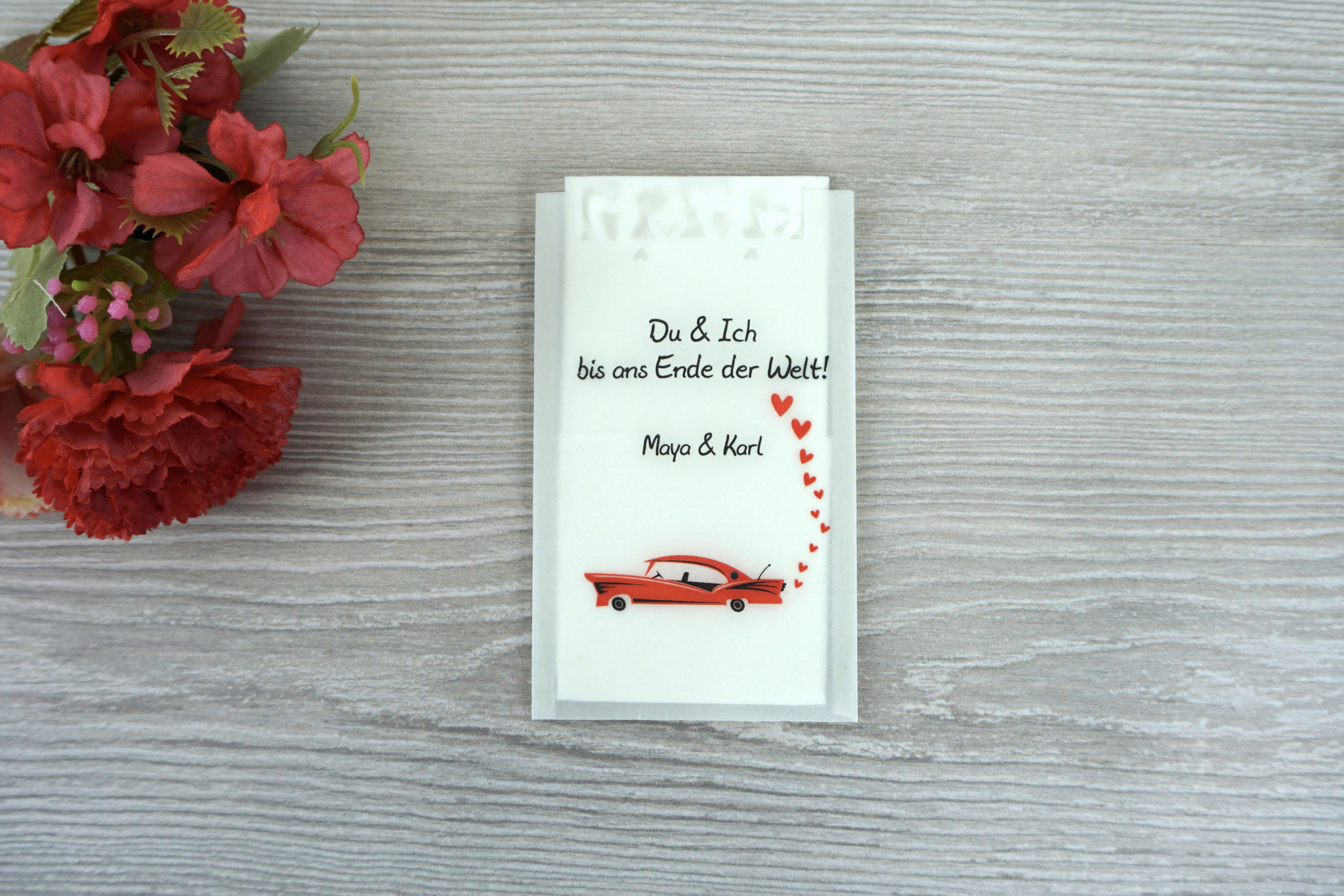 Design Rockabilly, Farbe Rot, mit Herzrand
