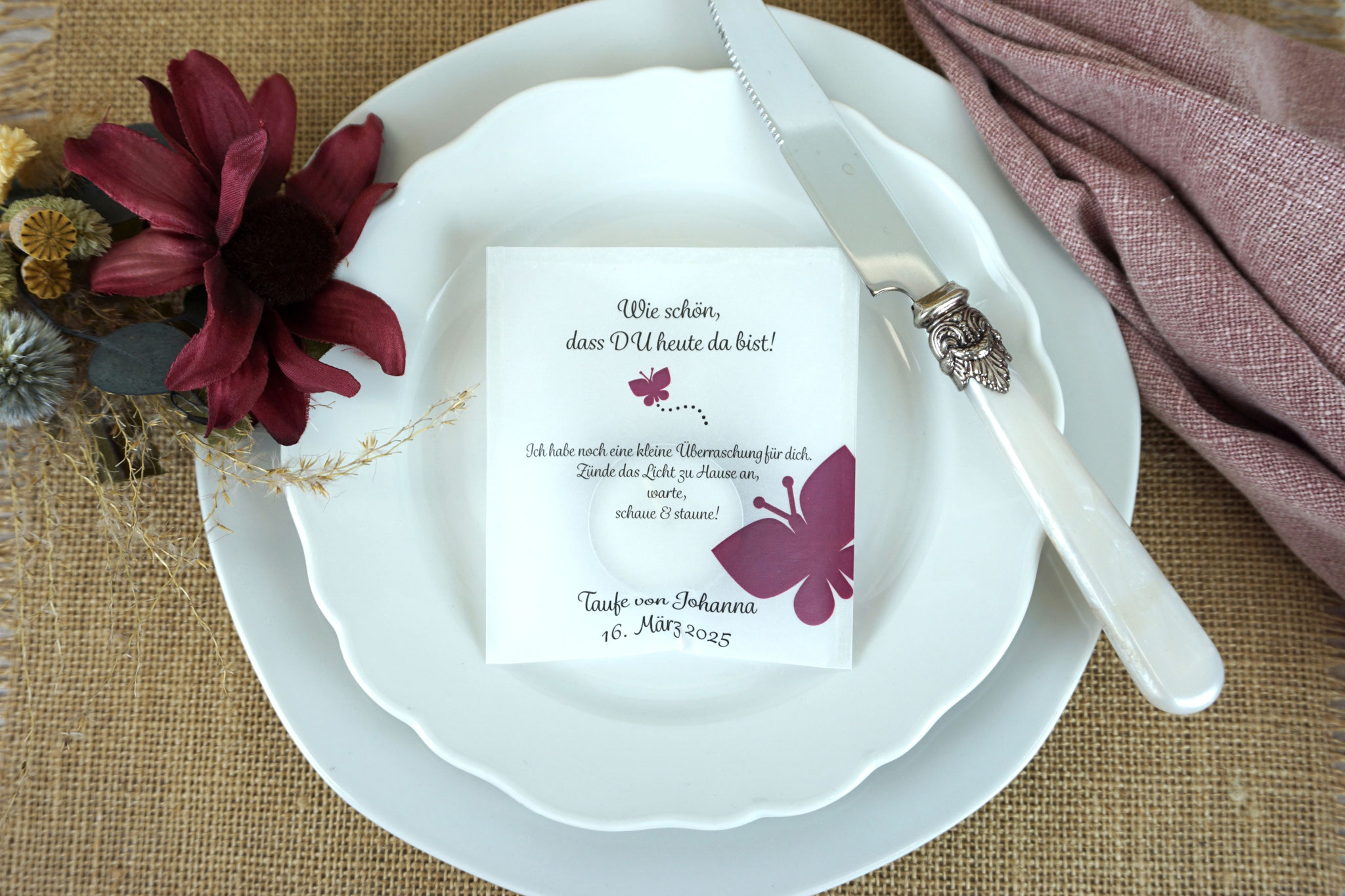 Lichtbotschaft Design "Schmetterling groß" Beere