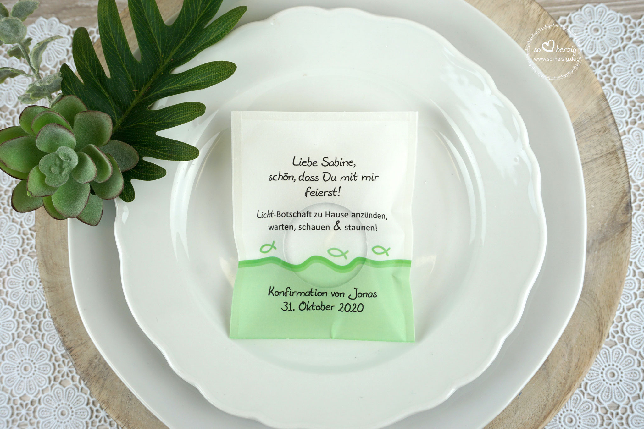 Licht-Botschaft  "Verpackung als Platzkarte", Design: "Fisch Silhouette" Apfelgrün