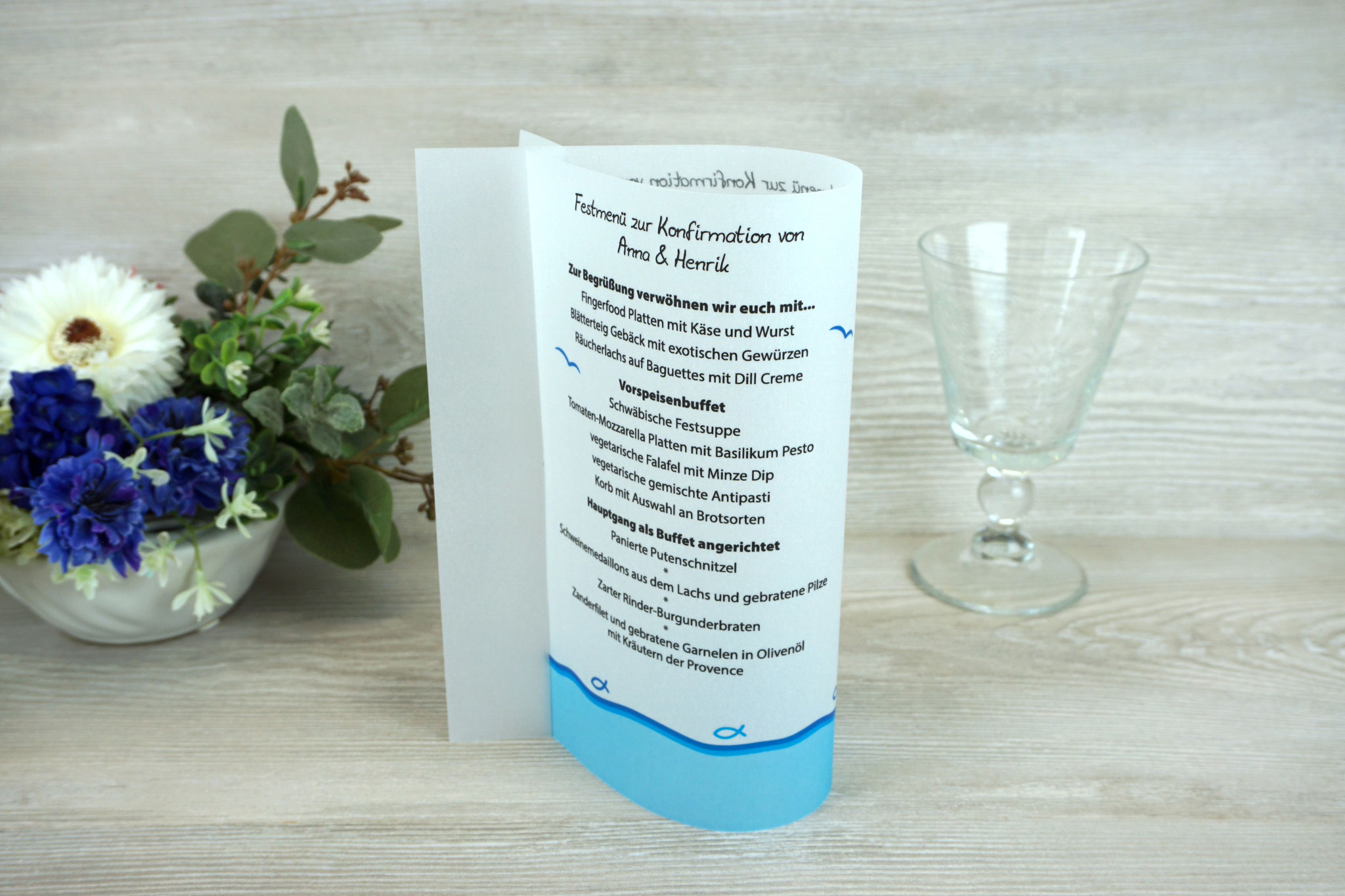Menükarte Fischform, Design Fisch Silhouette Blau