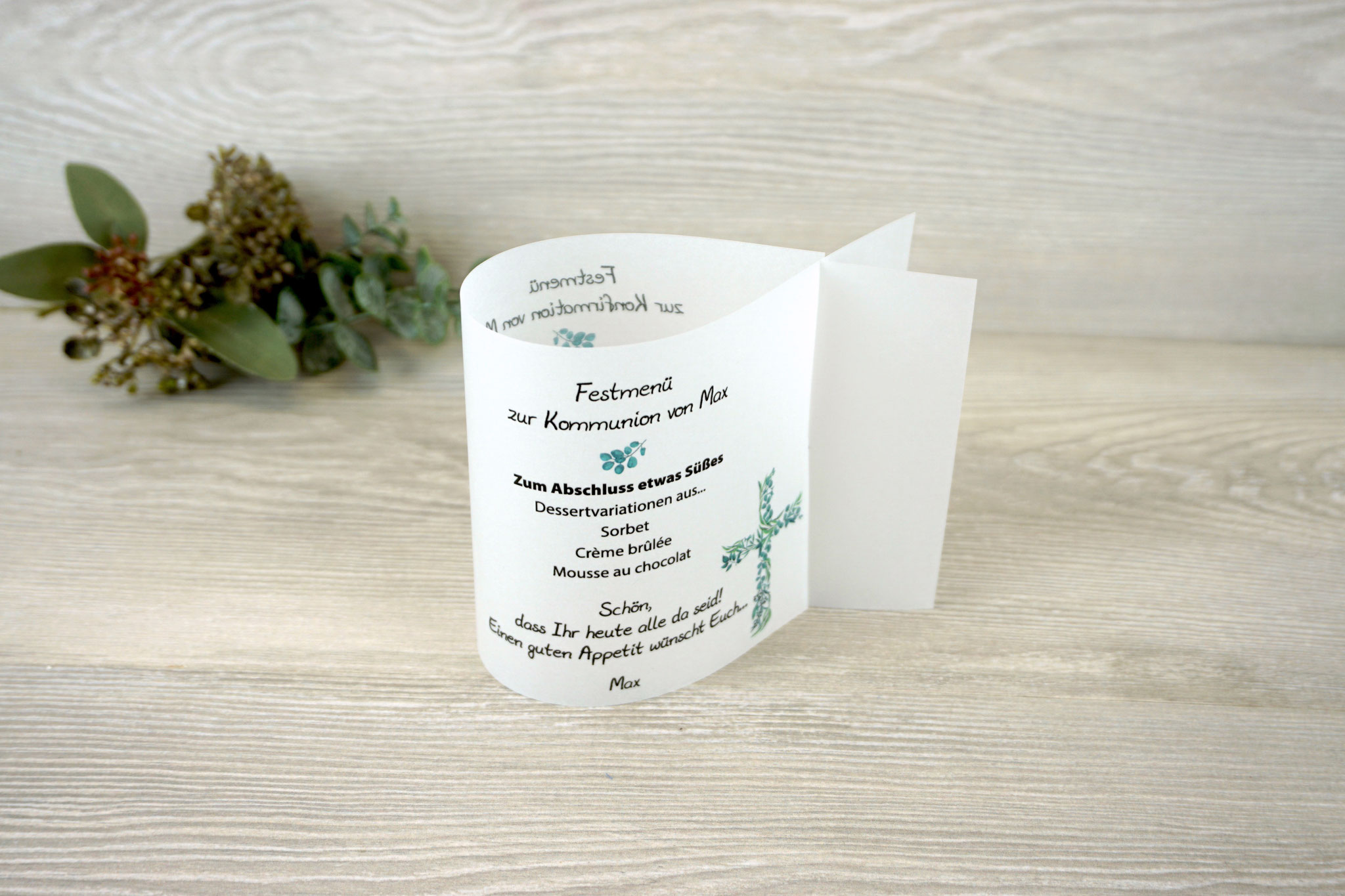 Menükarte Fischform 10,5cm, Design Eukalyptus-Kreuz