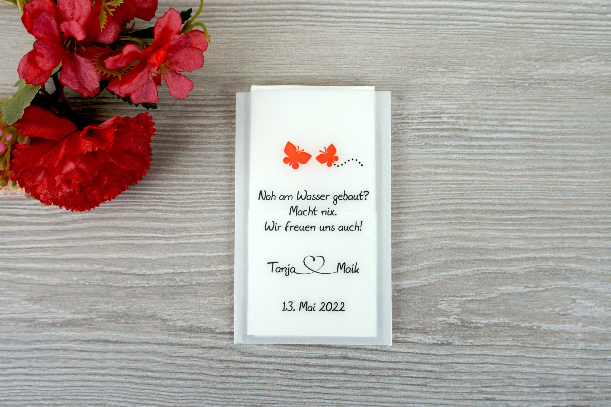 Design Schmetterlinge, Farbe Rot