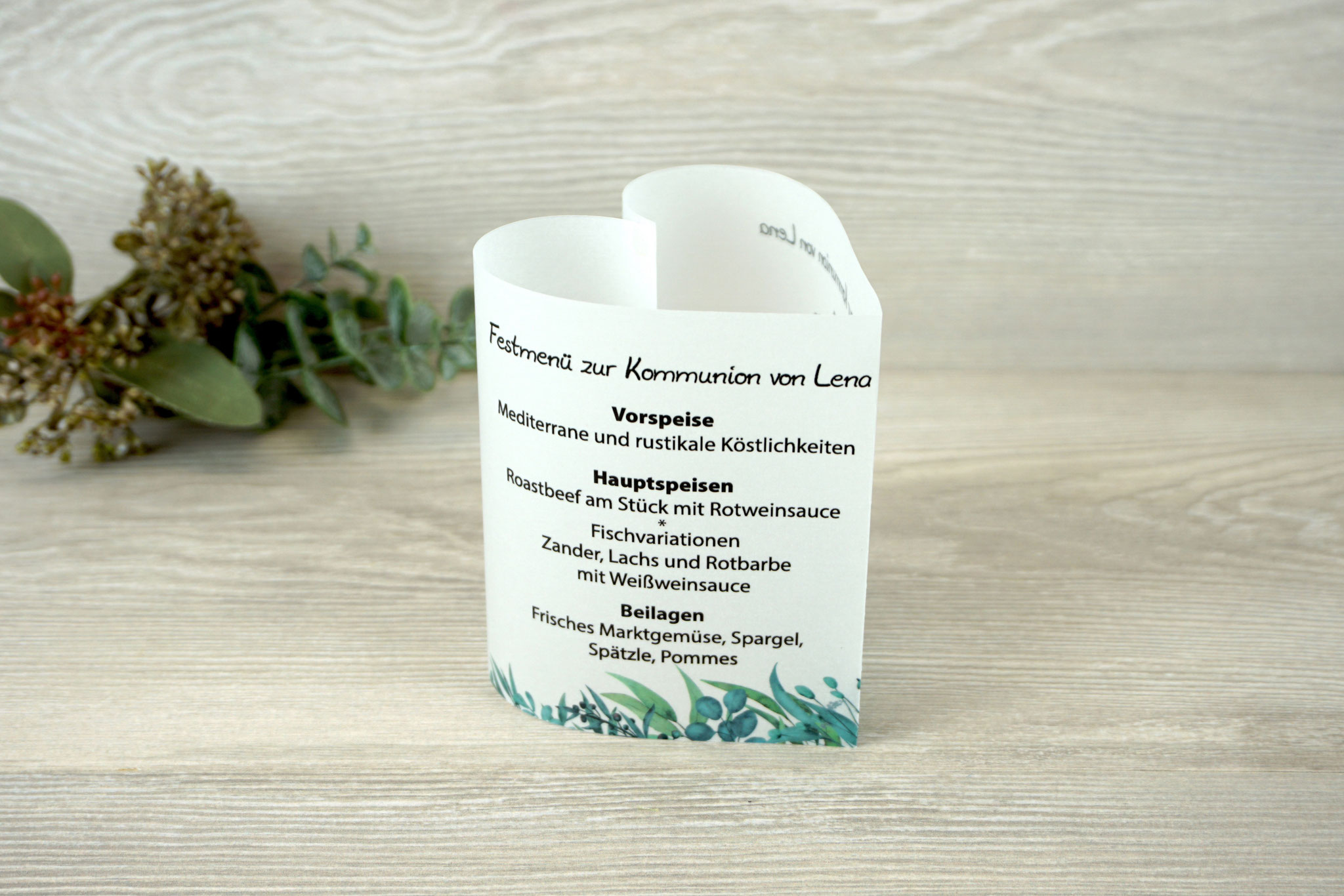 Menükarte Herzform 10,5cm, Design Eukalyptus-Liebe