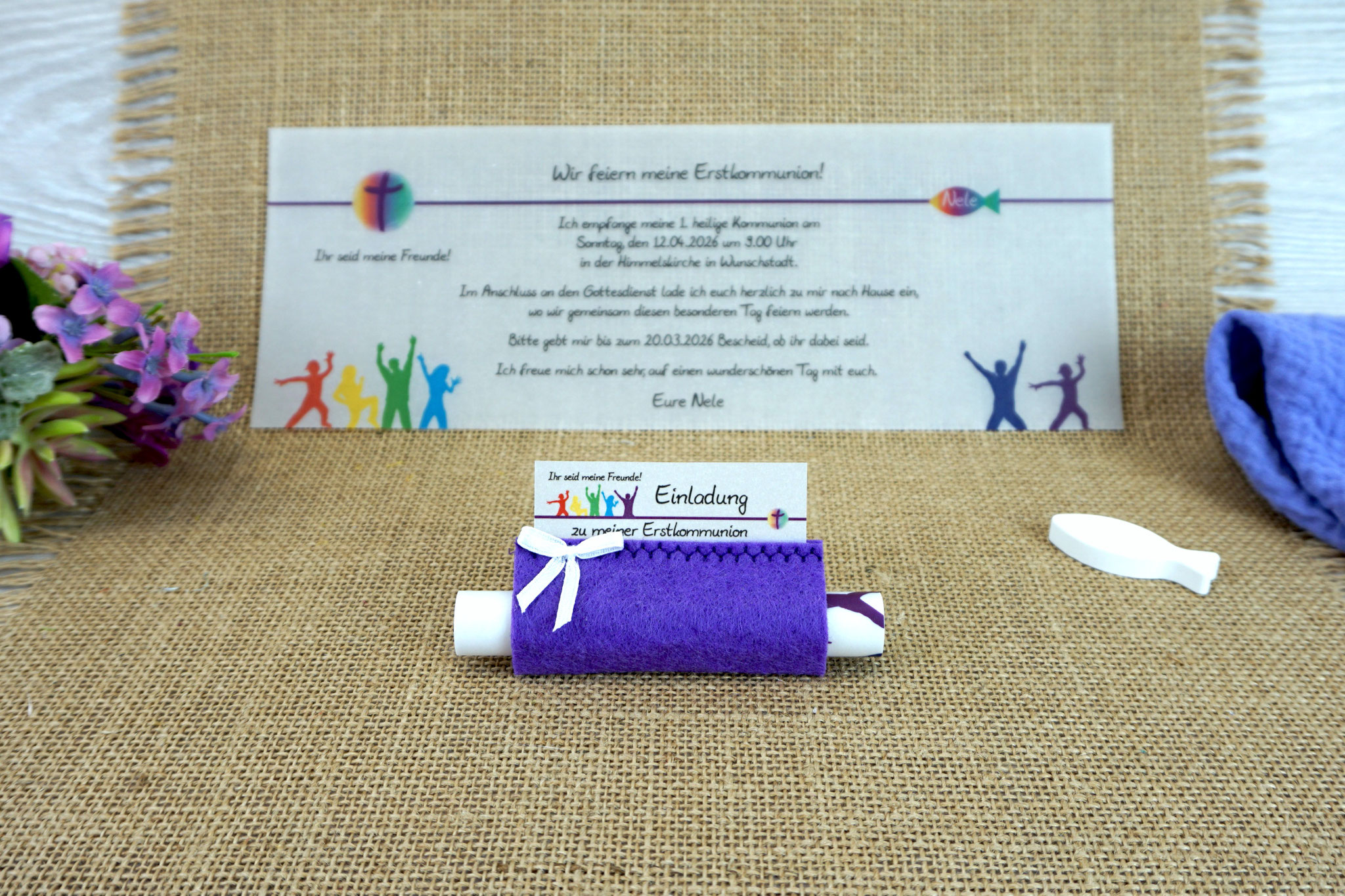 Design "Ihr seid meine Freunde!" - Regenbogenfarben - Filz Lila - mit Schleife