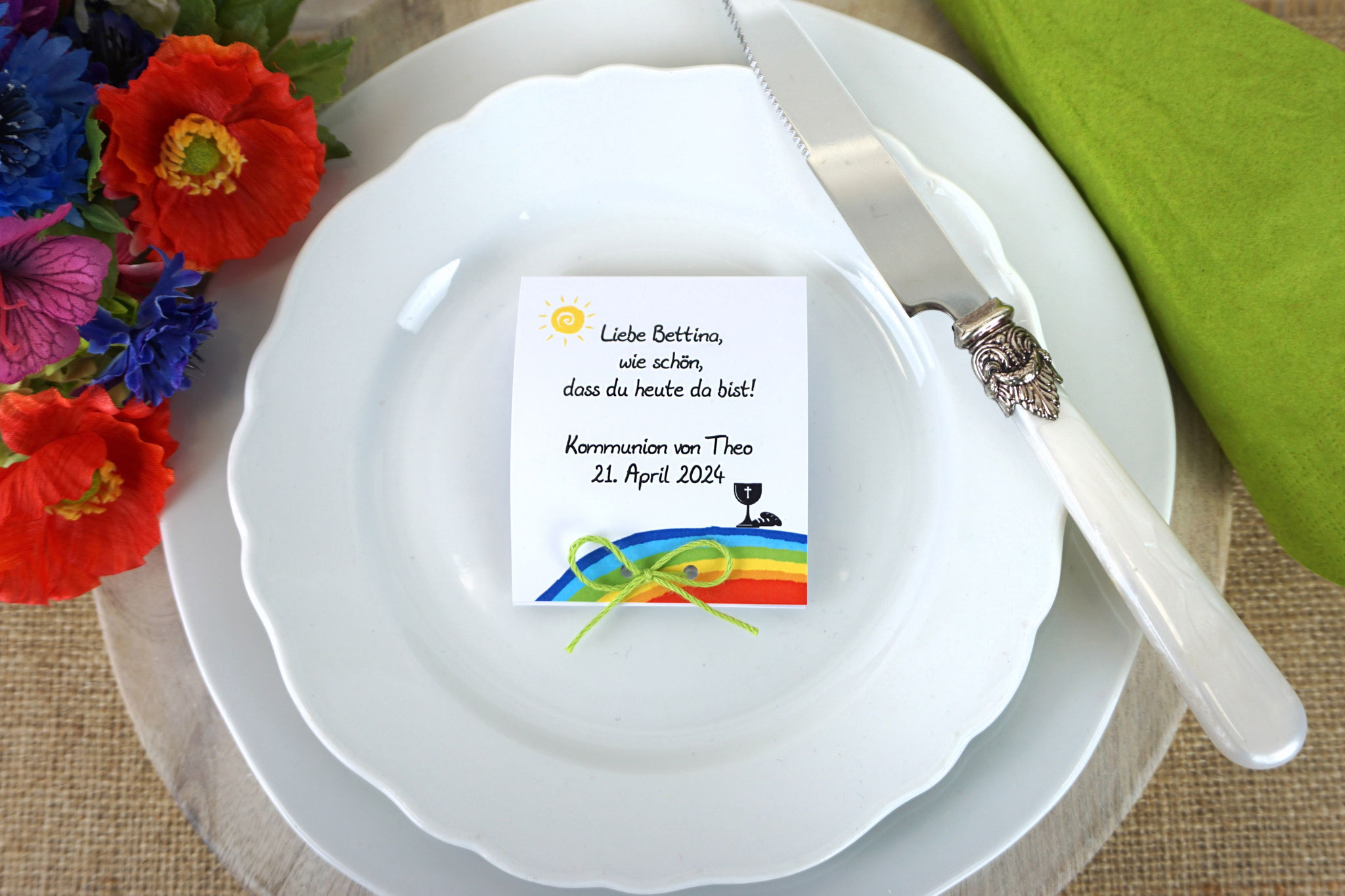 Lutscherkarte als Platzkarte, Design Regenbogen mit Brot/Kelch - Leinenzwirn Apfelgrün