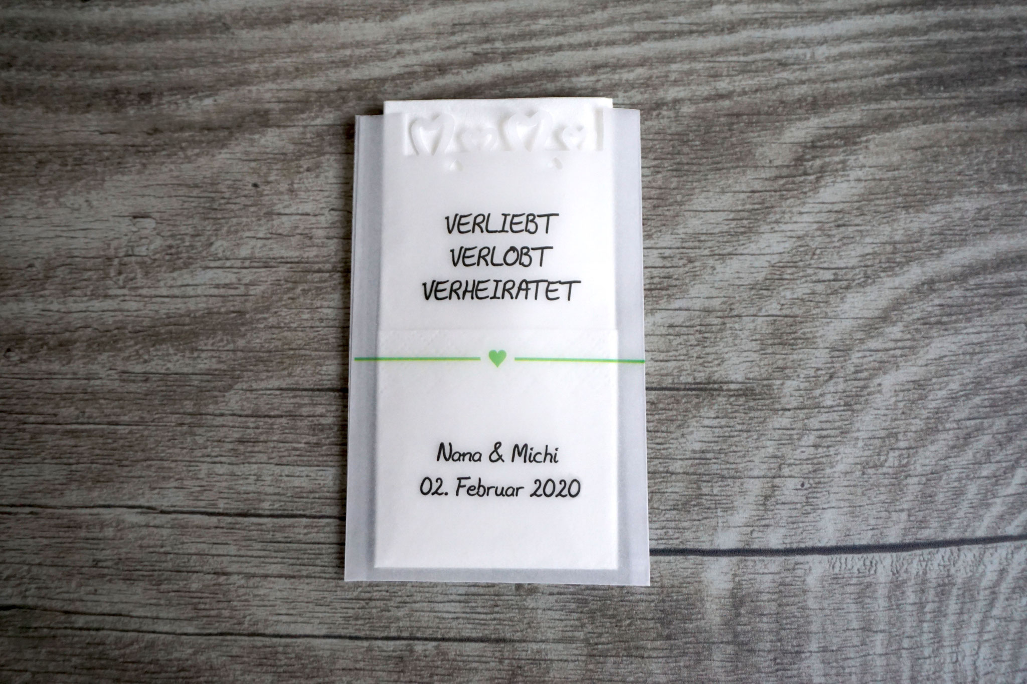 Design Herzband, Farbe Apfelgrün mit Herzrand