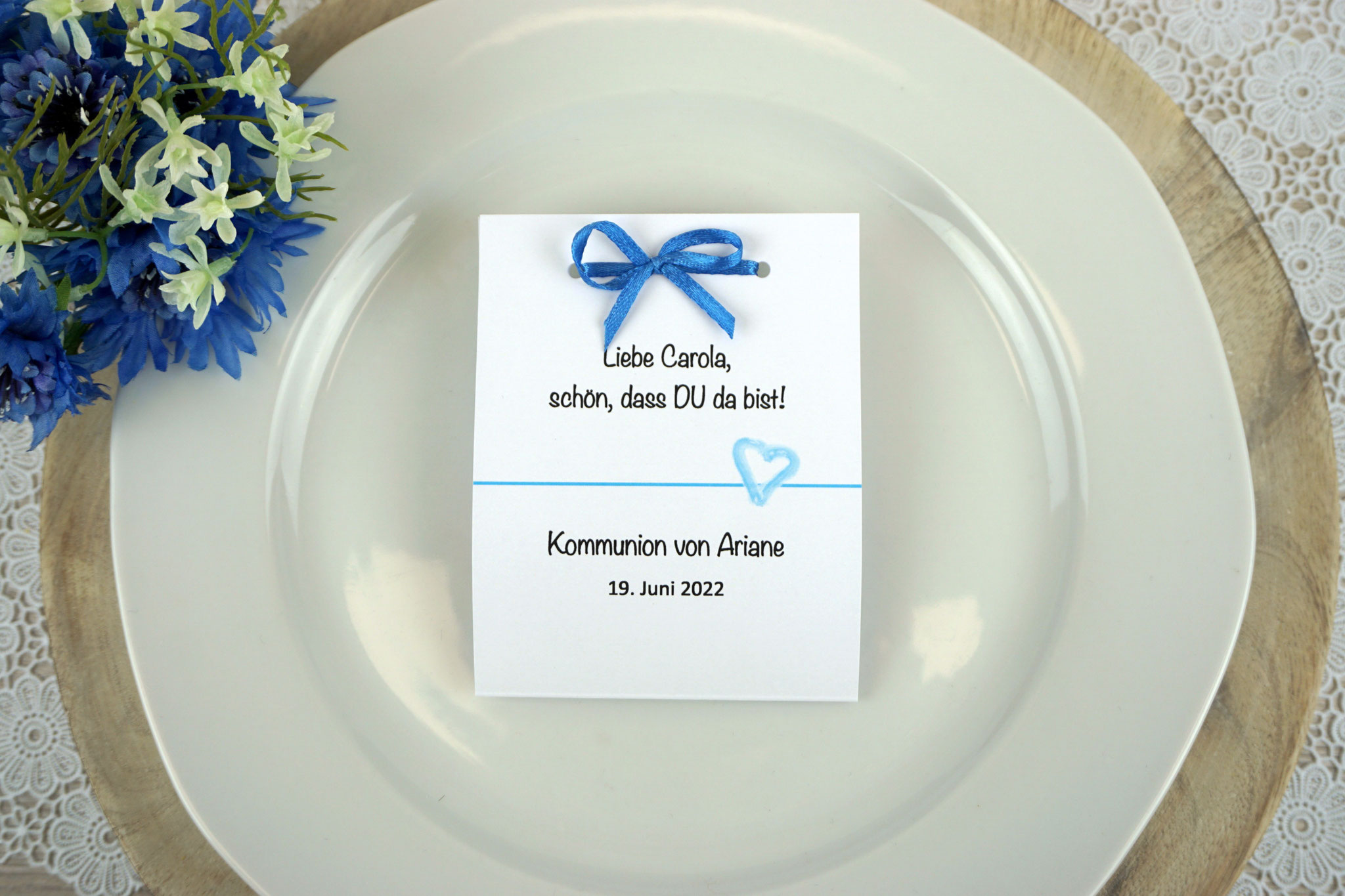 Fruchtgummikarte Design Aquarellherz Blau - Satinband