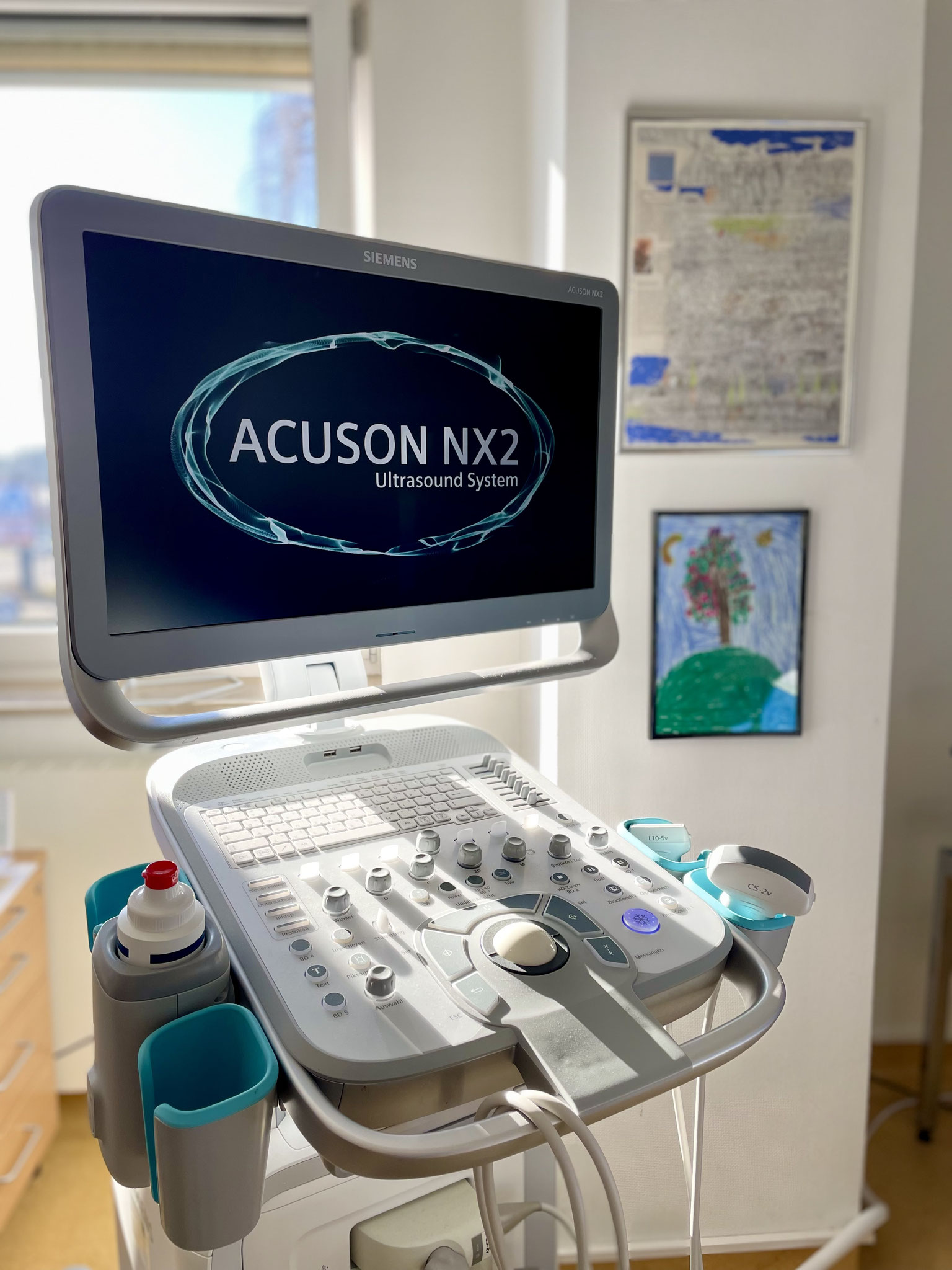 Unser Sonographie Gerät von Siemens bei Dr. med. Benjamin Dirksen