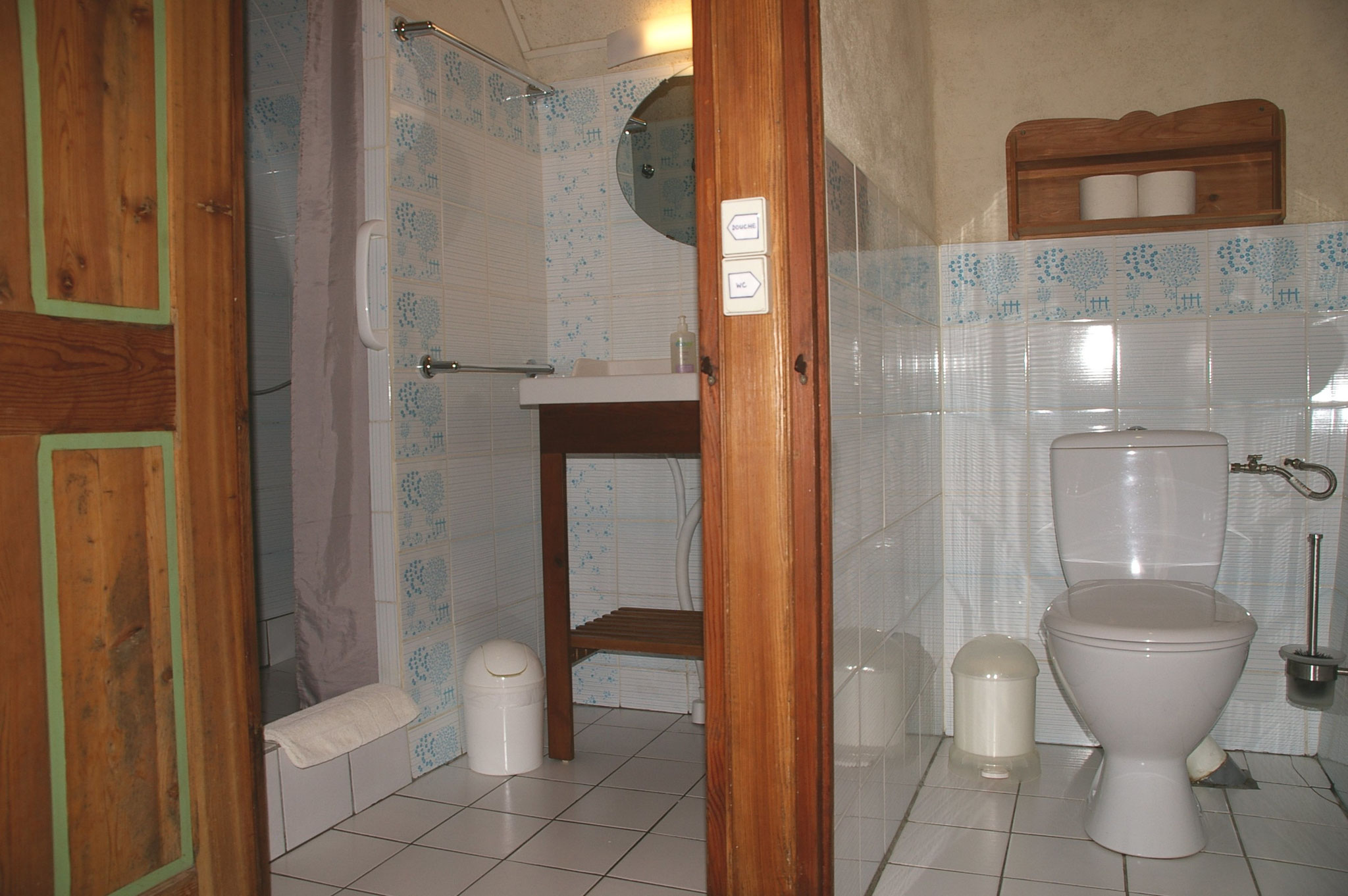 doucheruimte en apart toilet