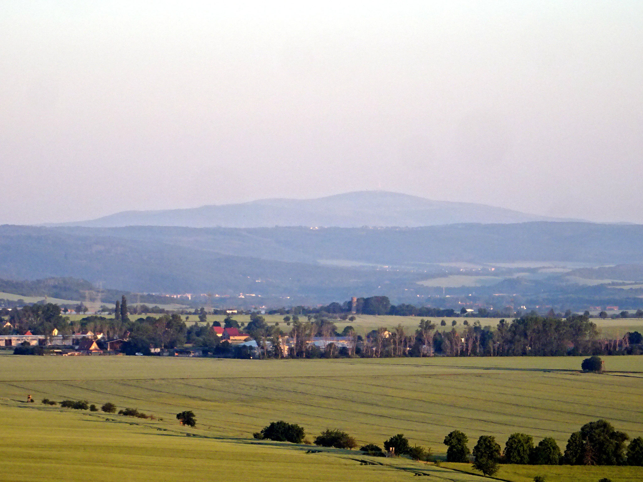 Blick auf den Brocken vom Gegenstein aus gesehen