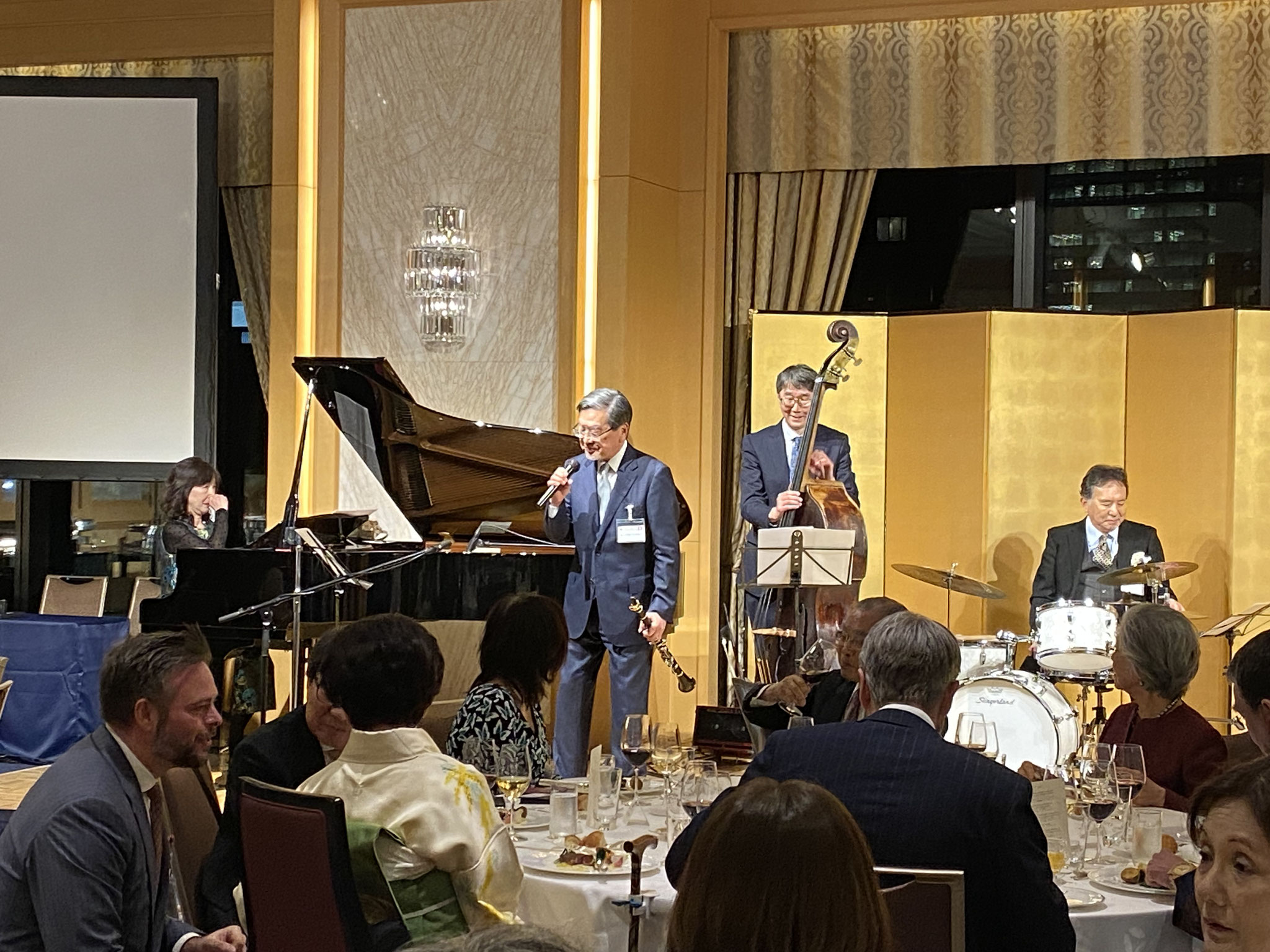 2026年懇親会での松平恒和カルテット演奏