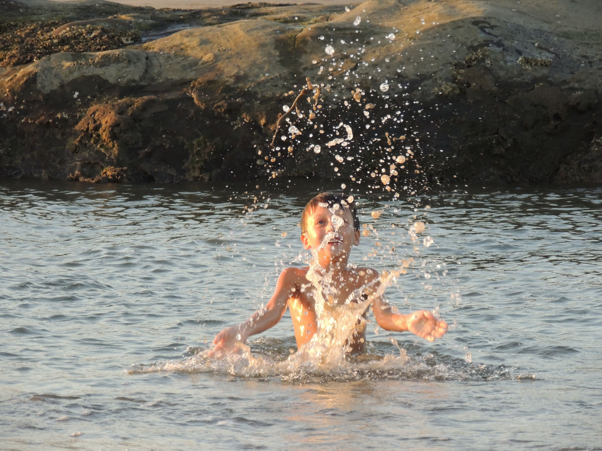 Goa, Indien 2013 - Wasserspiel am Strand