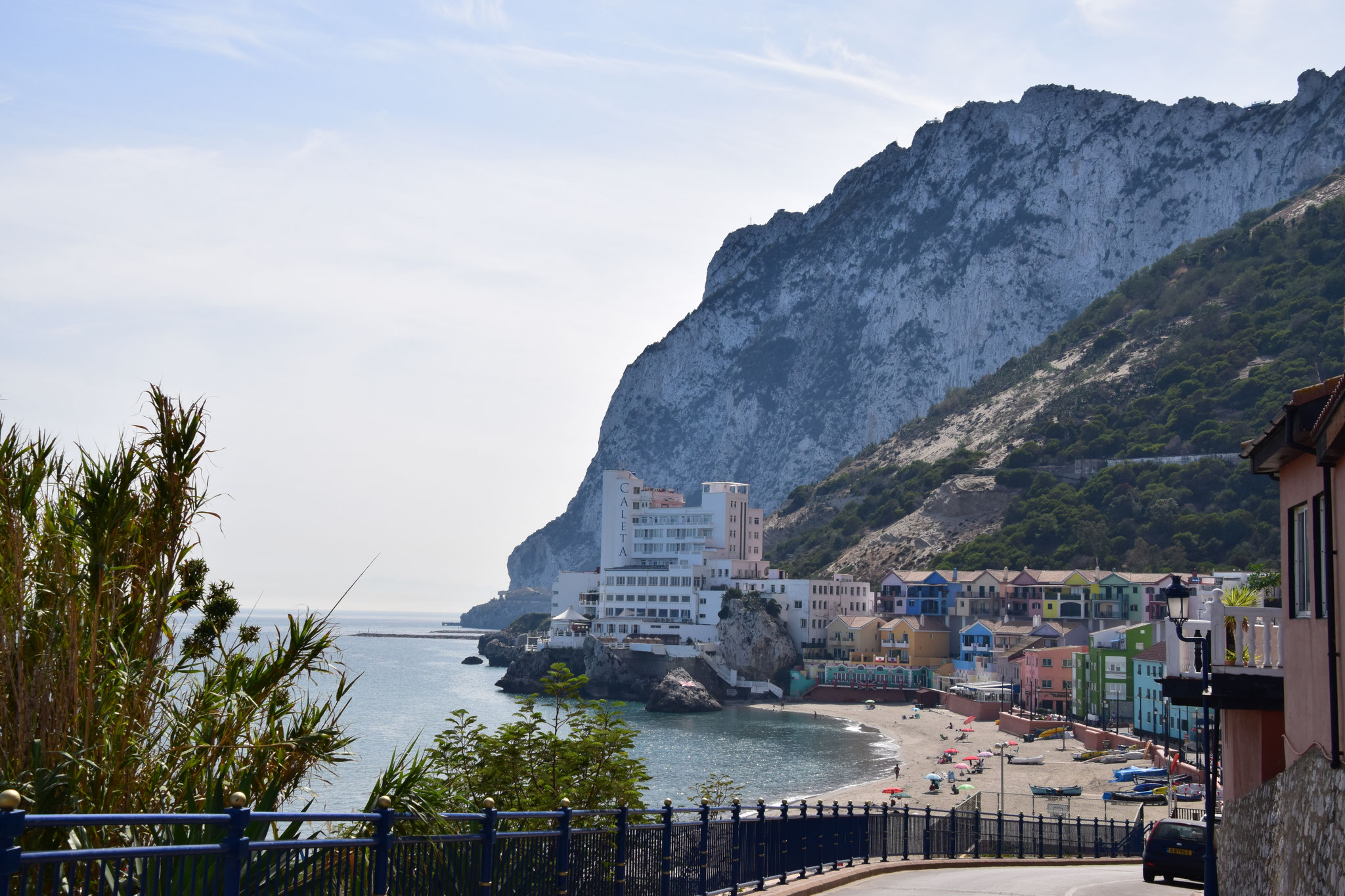 Catalan Bay auf der Ostseite des Felsens