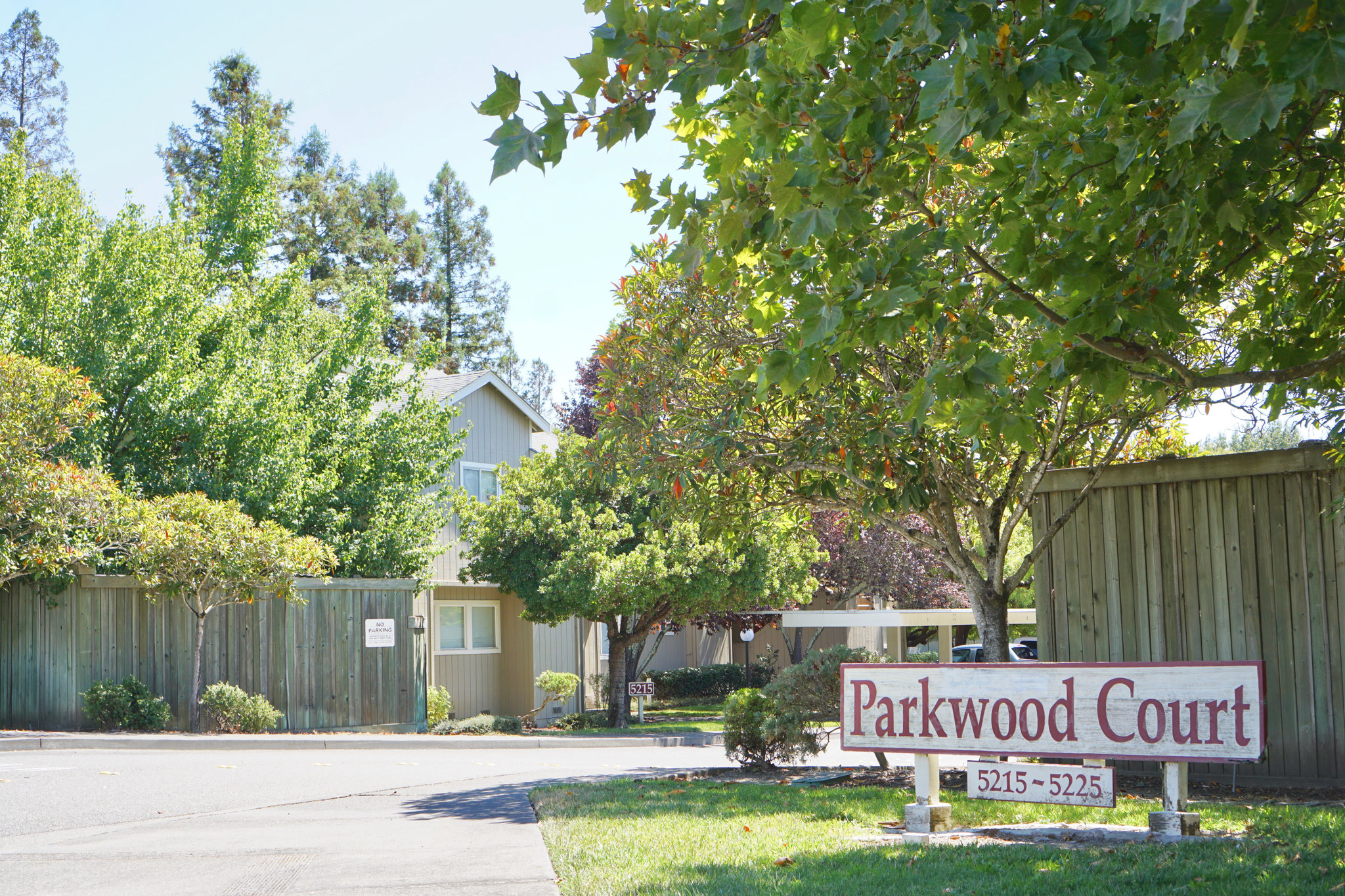 home Parkwood Court Apartments Santa Rosa