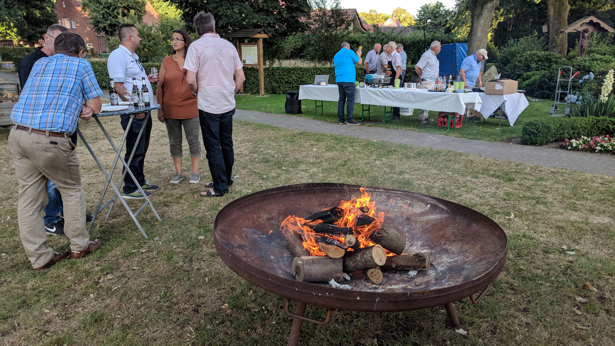 Die Feuerschale in Gebrauch