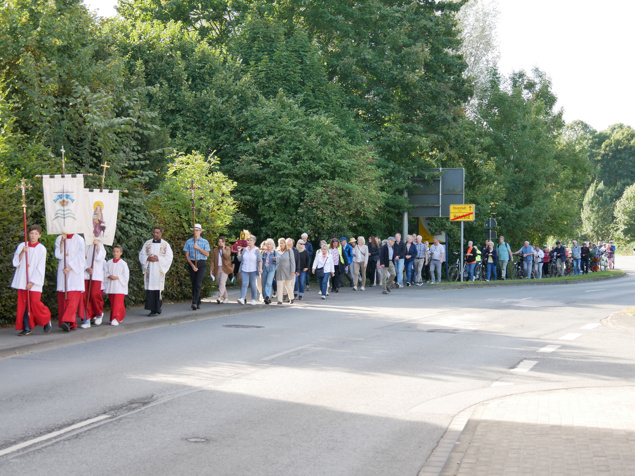 Empfang der Wallfahrer aus den Nachbargemeinden