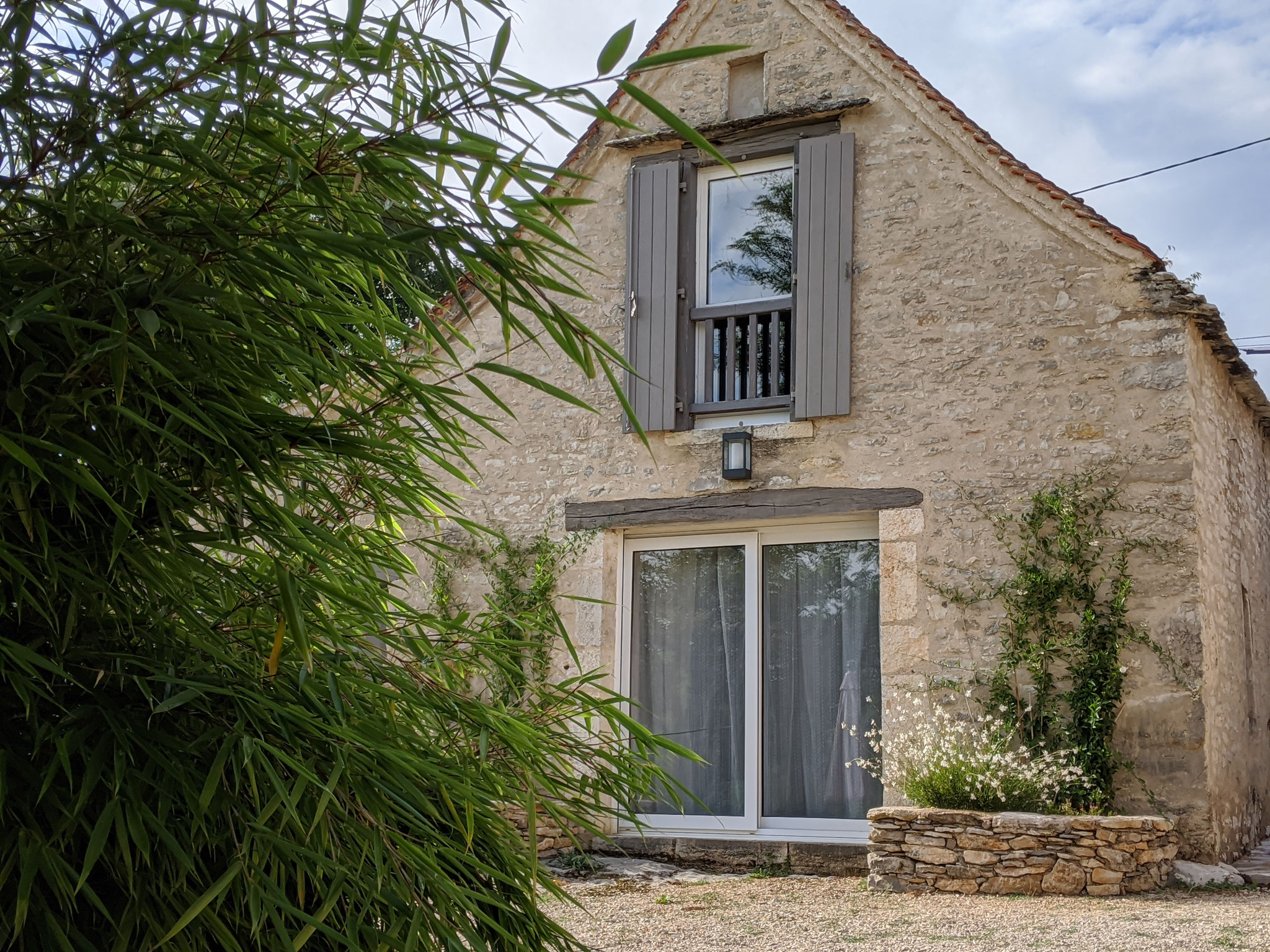 Gîte Clos des mûriers proche Saint-Cirq Lapopie meublé de tourisme 3 étoiles