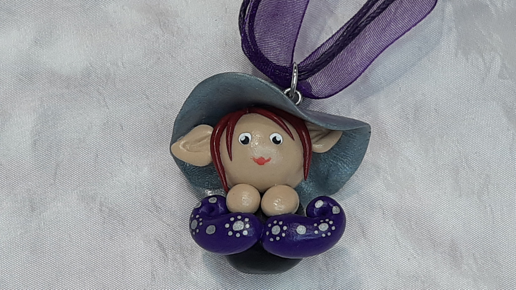 modèle 6 : lutin argent violet