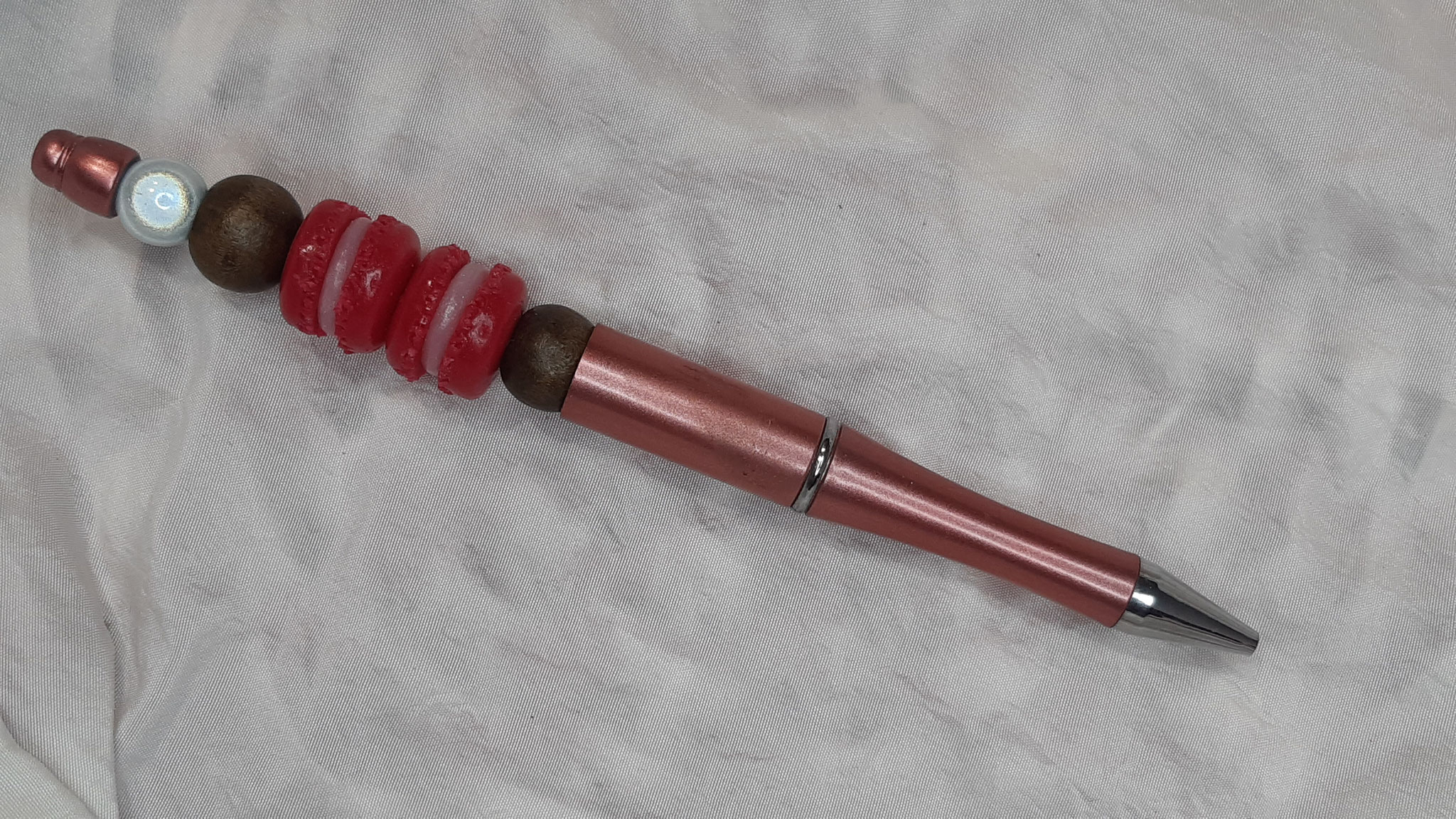 modèle 1 : stylo vieux rose macarons roses