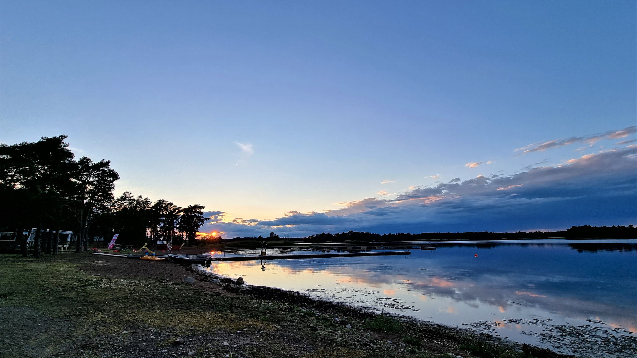 Schweden Camping Meer overland Travel Camping #ProjektBlackwolf Pickup Camper Skandinavien wolf78  explore without no limits roadtrip offroad Overlandingnomads Dachzeltnomaden wolf78-overland.ch
