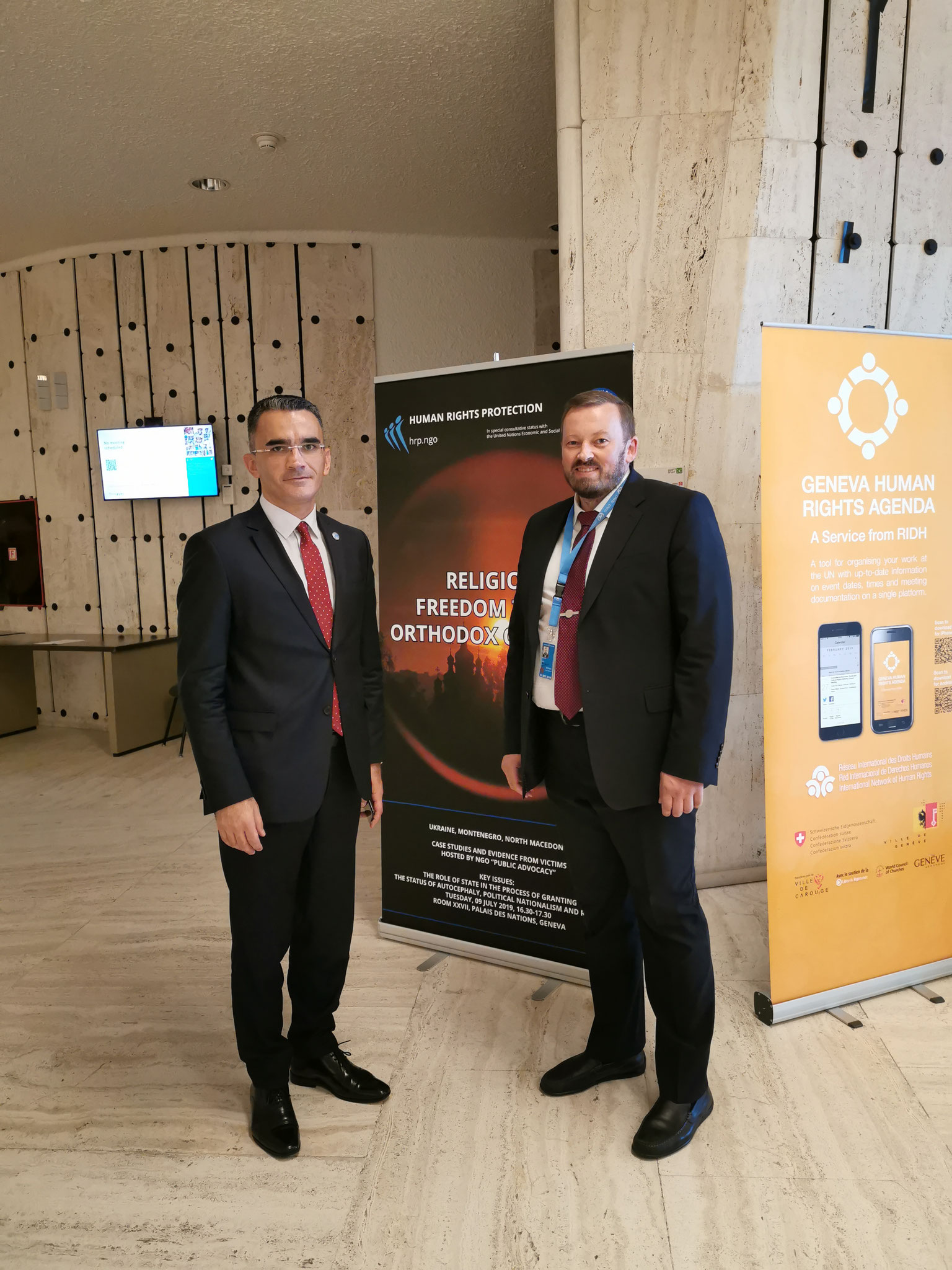 Lobbying for polititians, national, religious and etnic groups