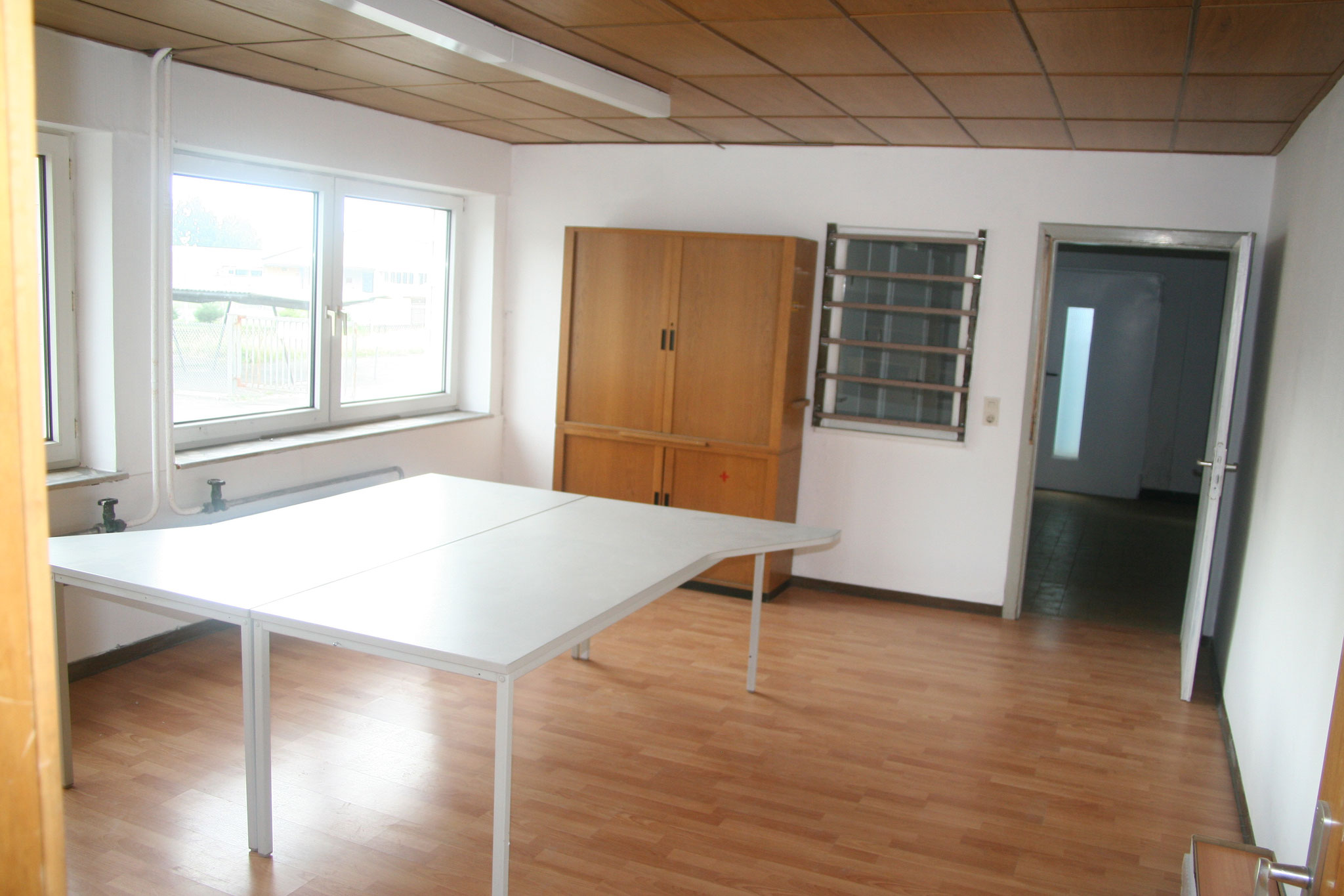 Halle 2 EG Büro