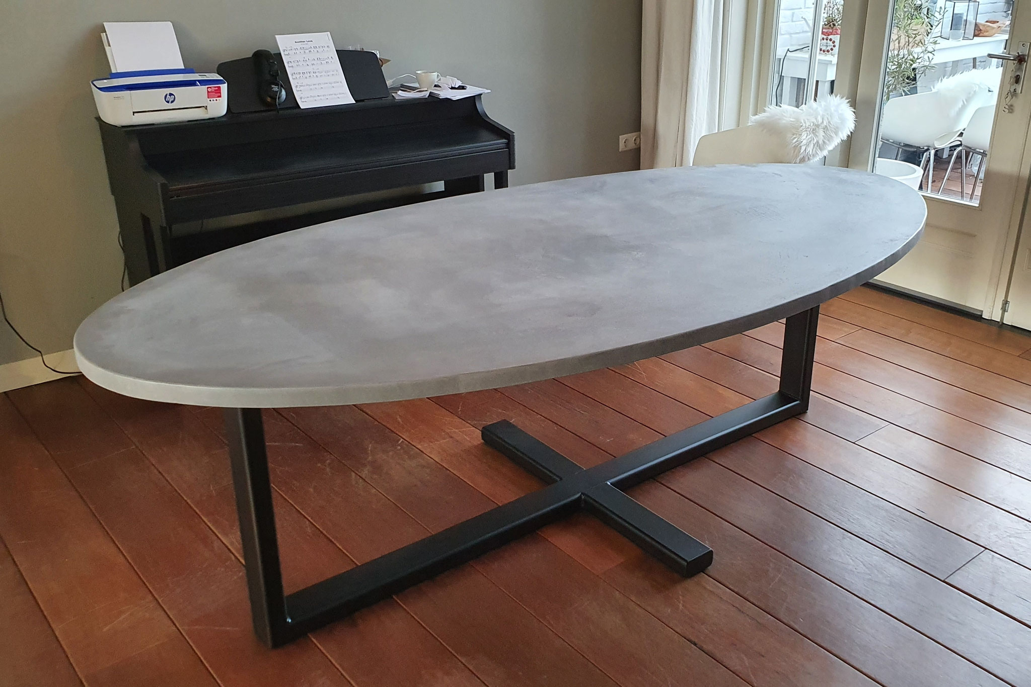 Eettafel ovaal 240 x 120 x 78 cm (blad 4 cm)
