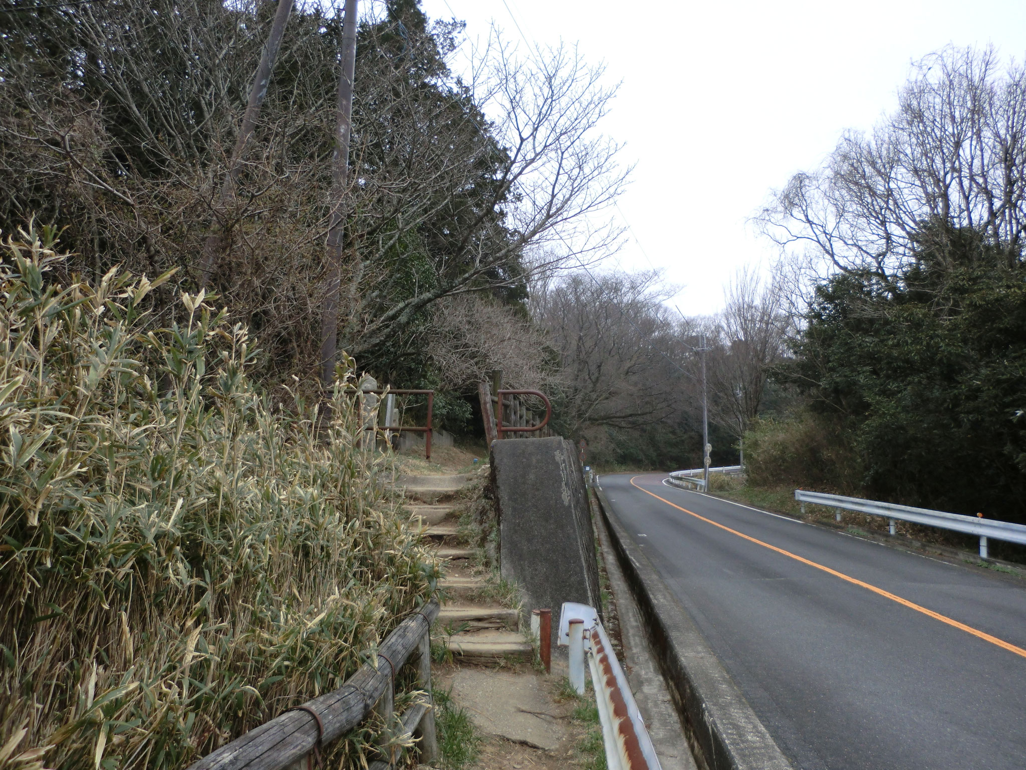十三峠