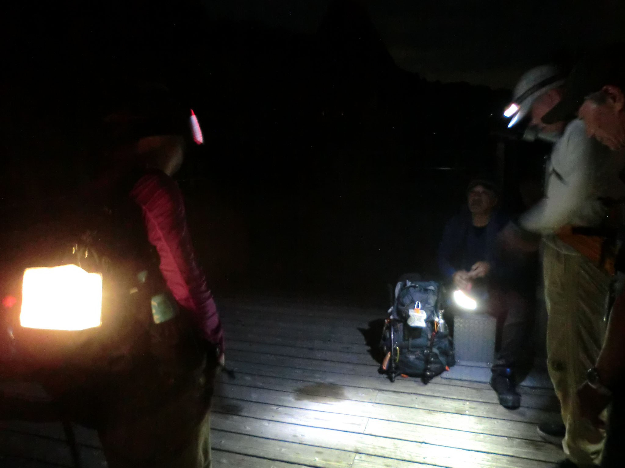 19時55分下山開始