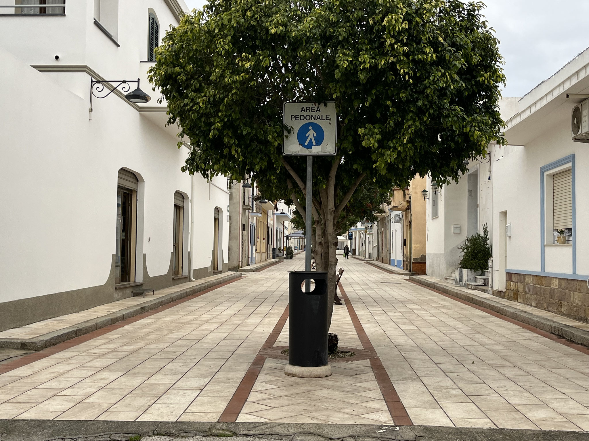 Die Hauptgasse ist wie in Sant‘Antioco sehr schön und gepflegt.
