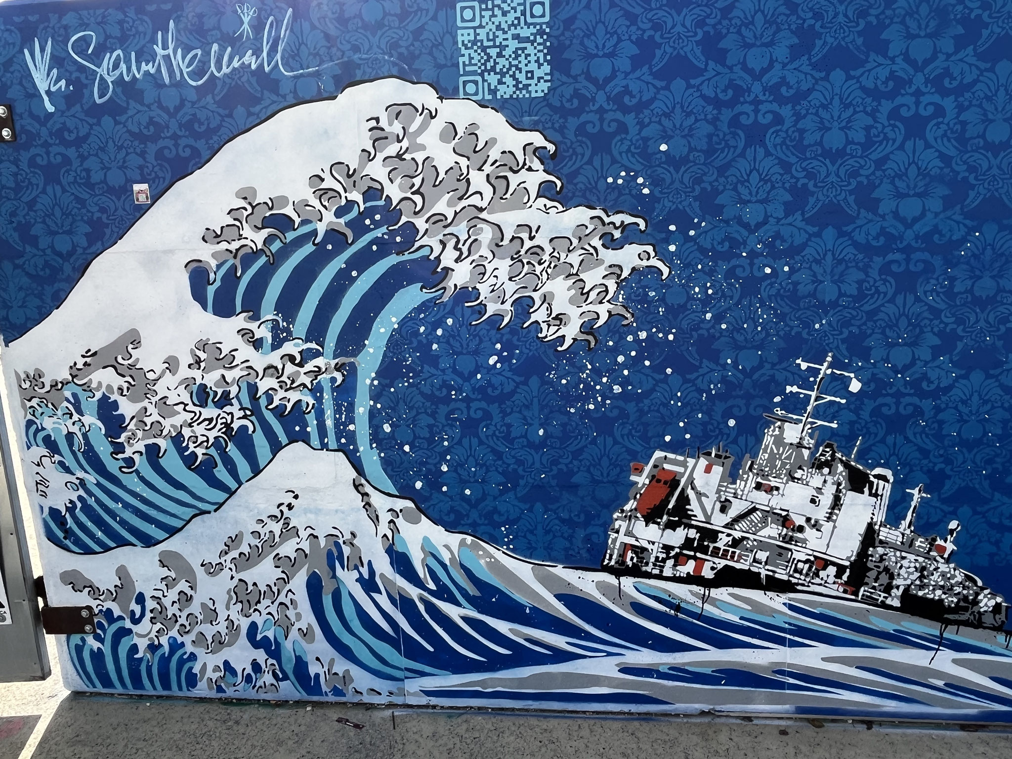 …Mr. Savethewall in einem gemeinsamen Projekt der Stadt …