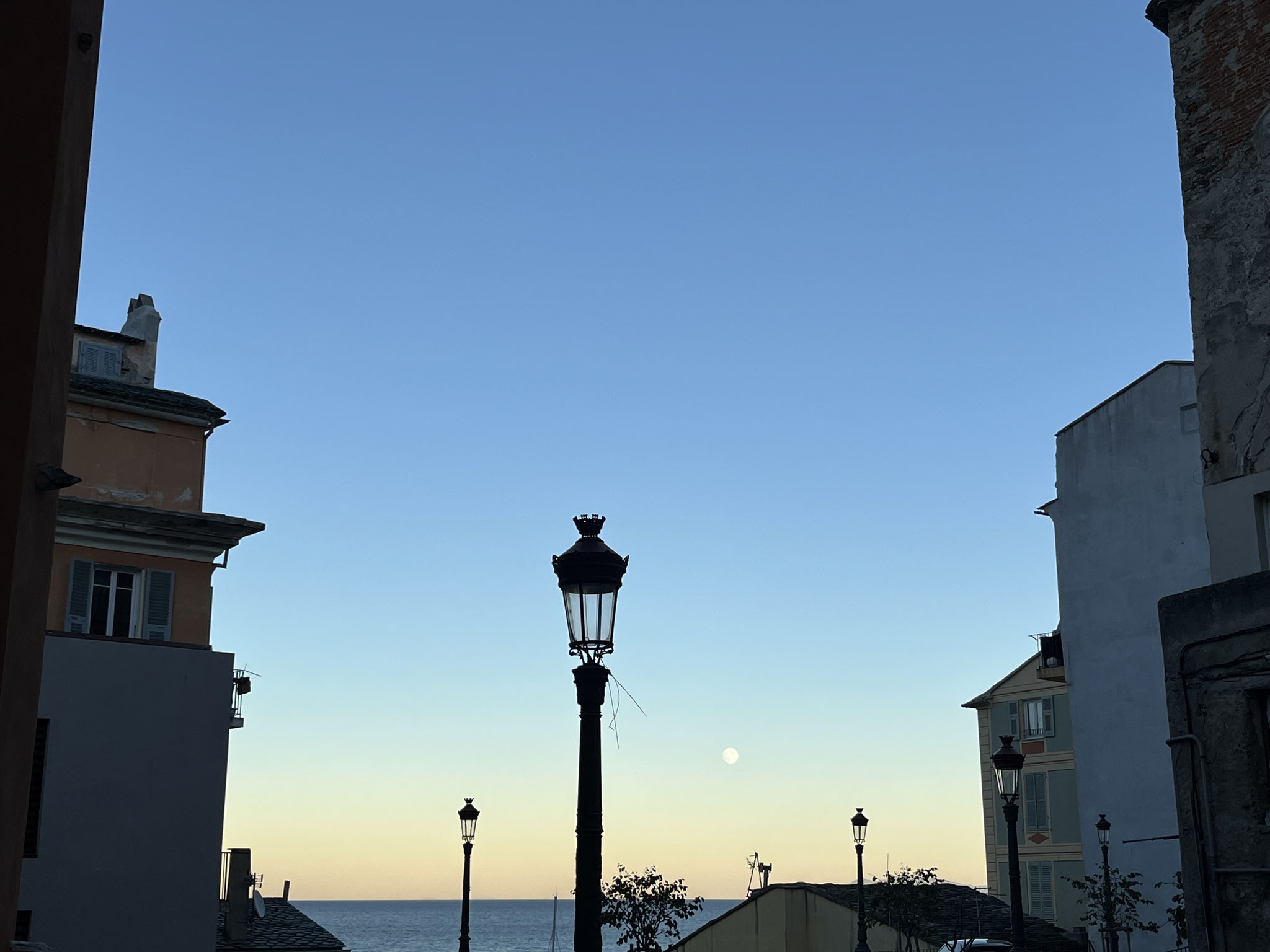 … Bilder kreiert.