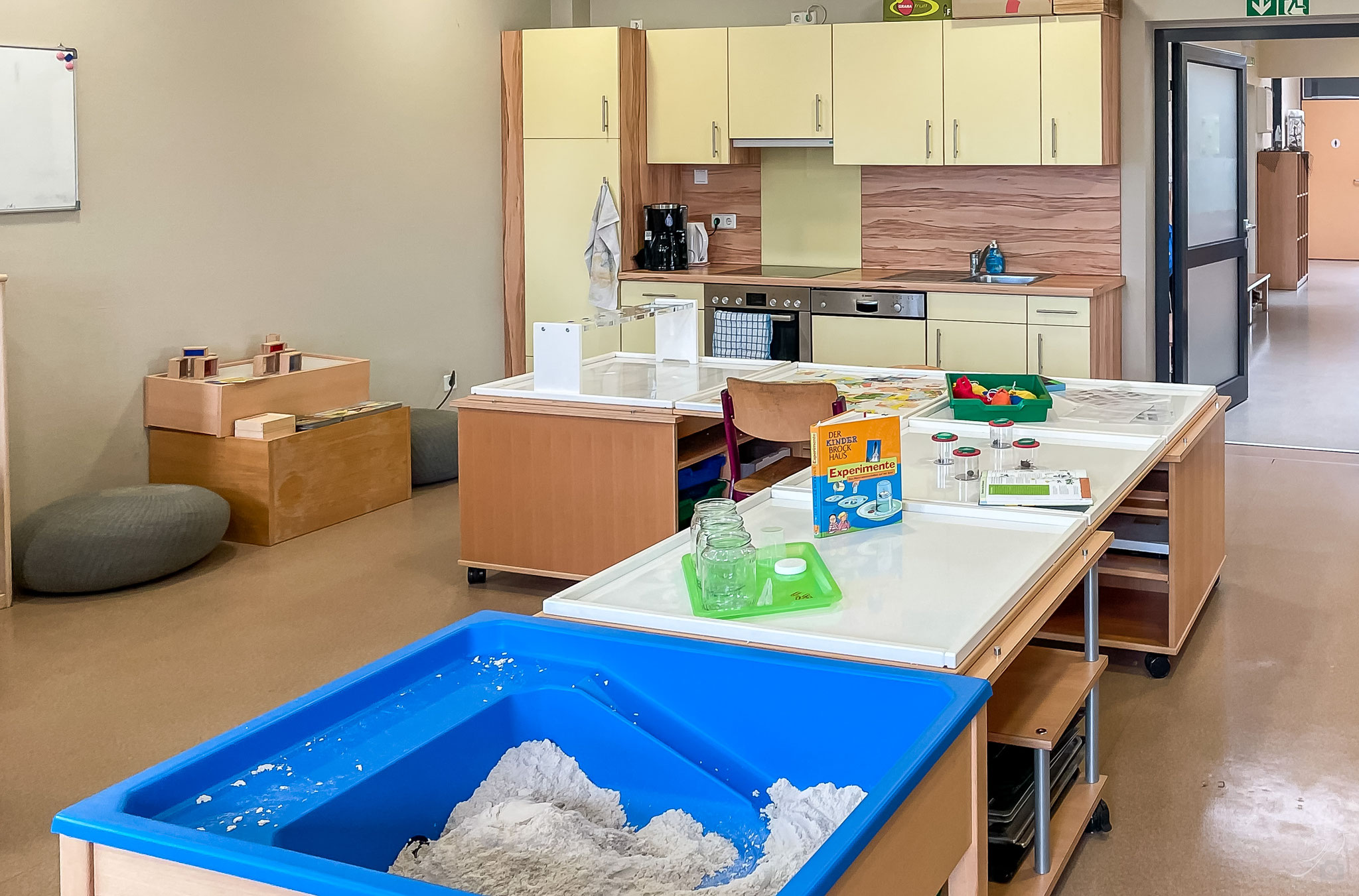 Die Kinderküche lädt ebenfalls zum gemeinsamen Kochen und Backen ein.