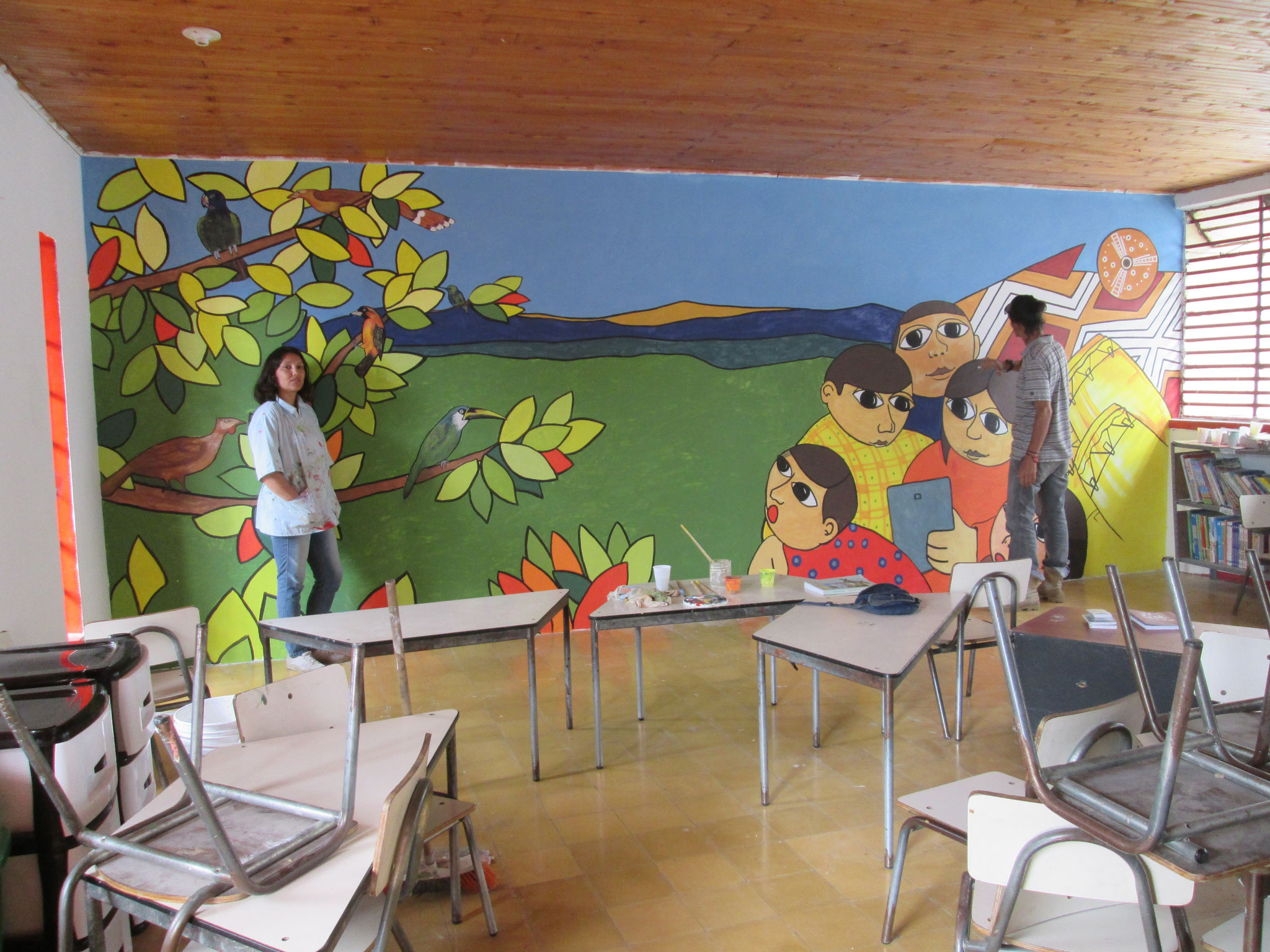 19/05/2016. Aspecto final del mural.  Voluntariado del artista Francisco Vargas.