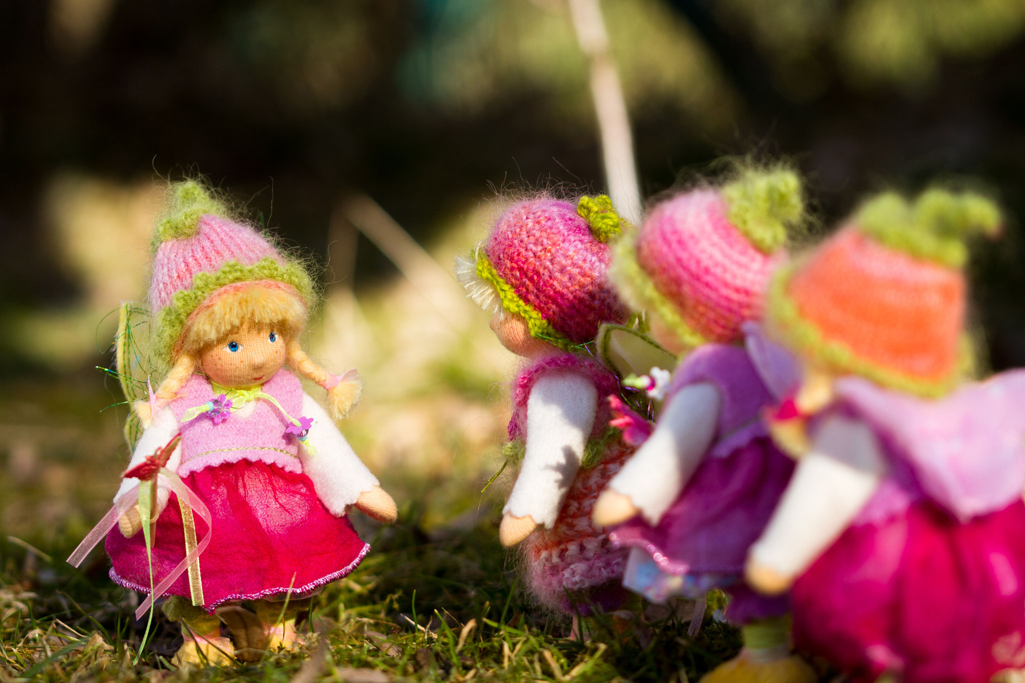 Pinke Blütenelfe mit Glockenblume