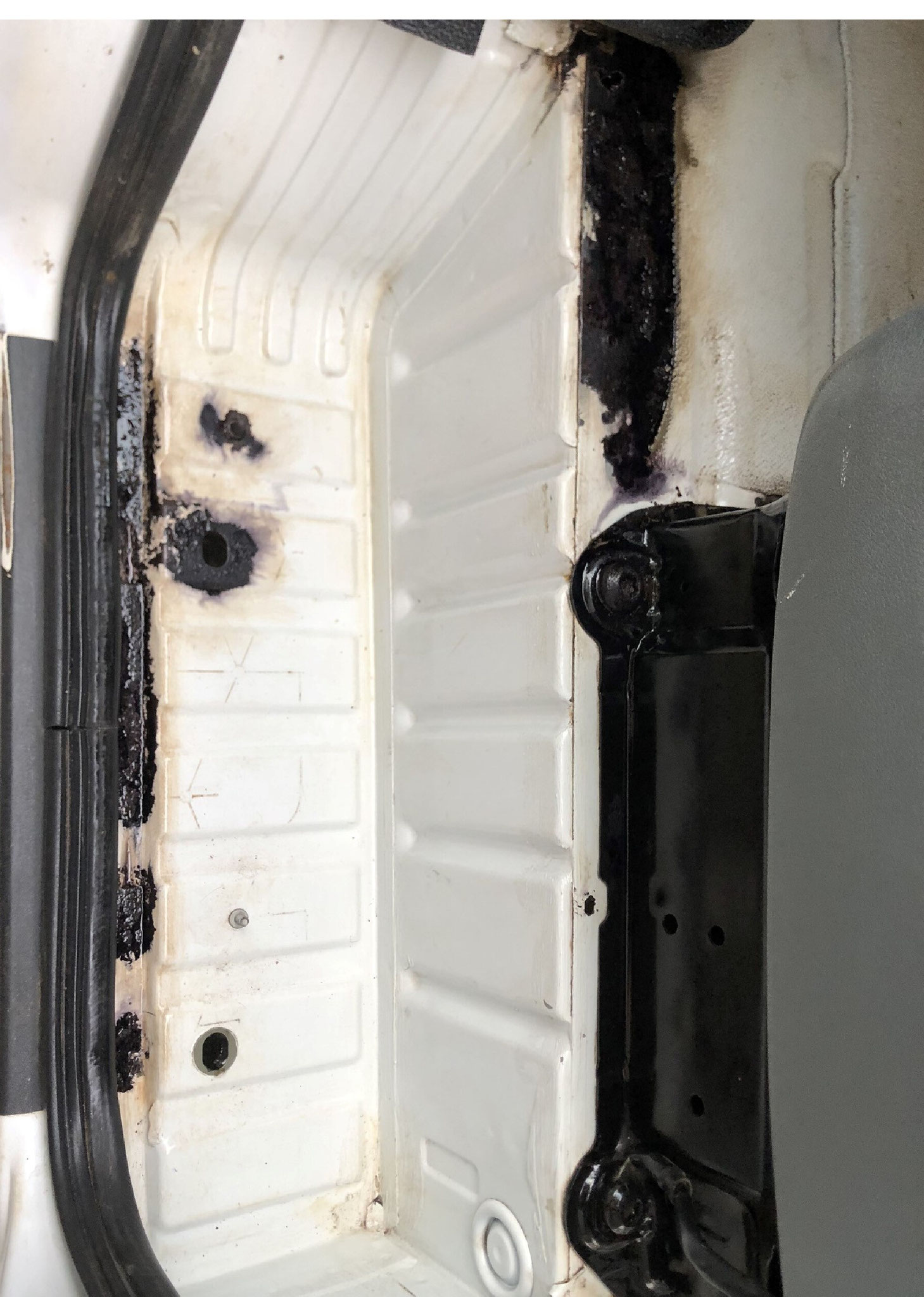 Rost behandelt (Fahrerhaus auf der Fahrerseite )
