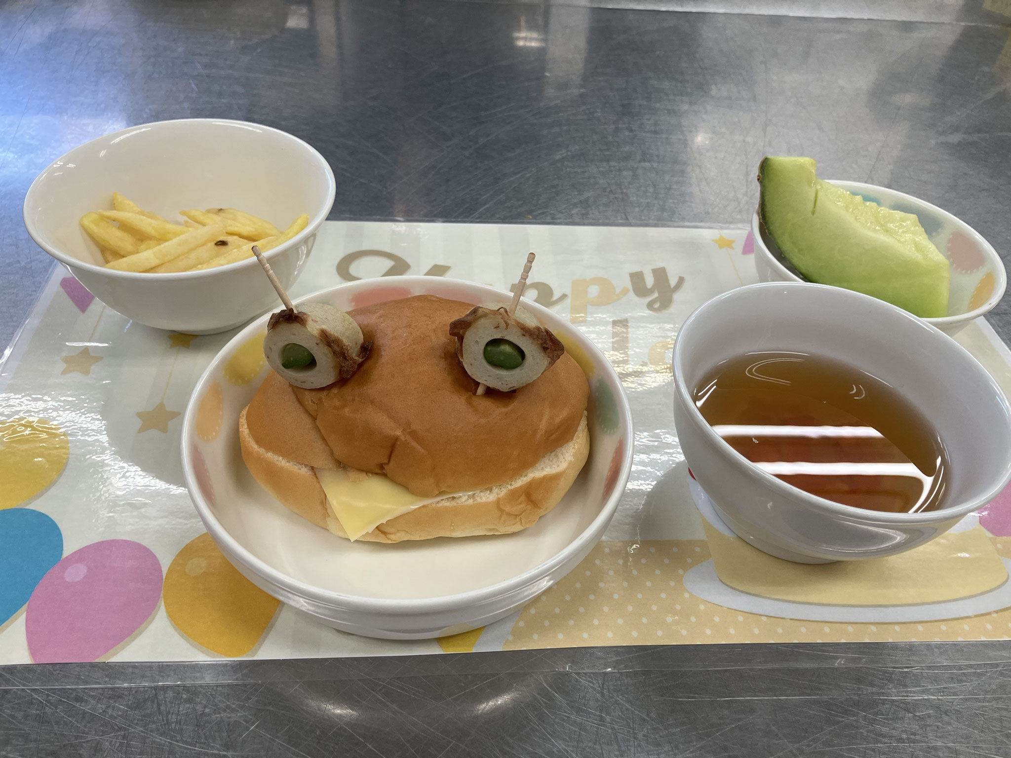 かえるバーガー🍔＆フライドポテト🍟