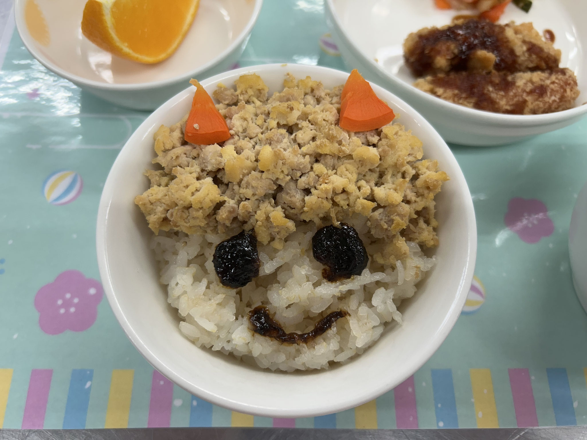 そぼろアタマのおにごはん👹