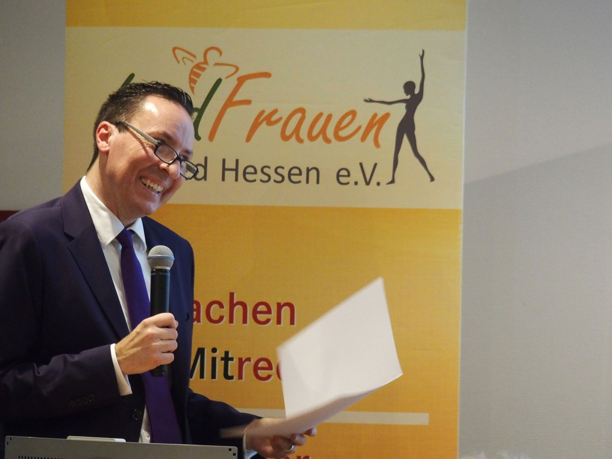 Staatssekretär Conz würdigt die besonderen Verdienste um Landwirtschaft, Forsten, Natur; (c) LFV Hessen