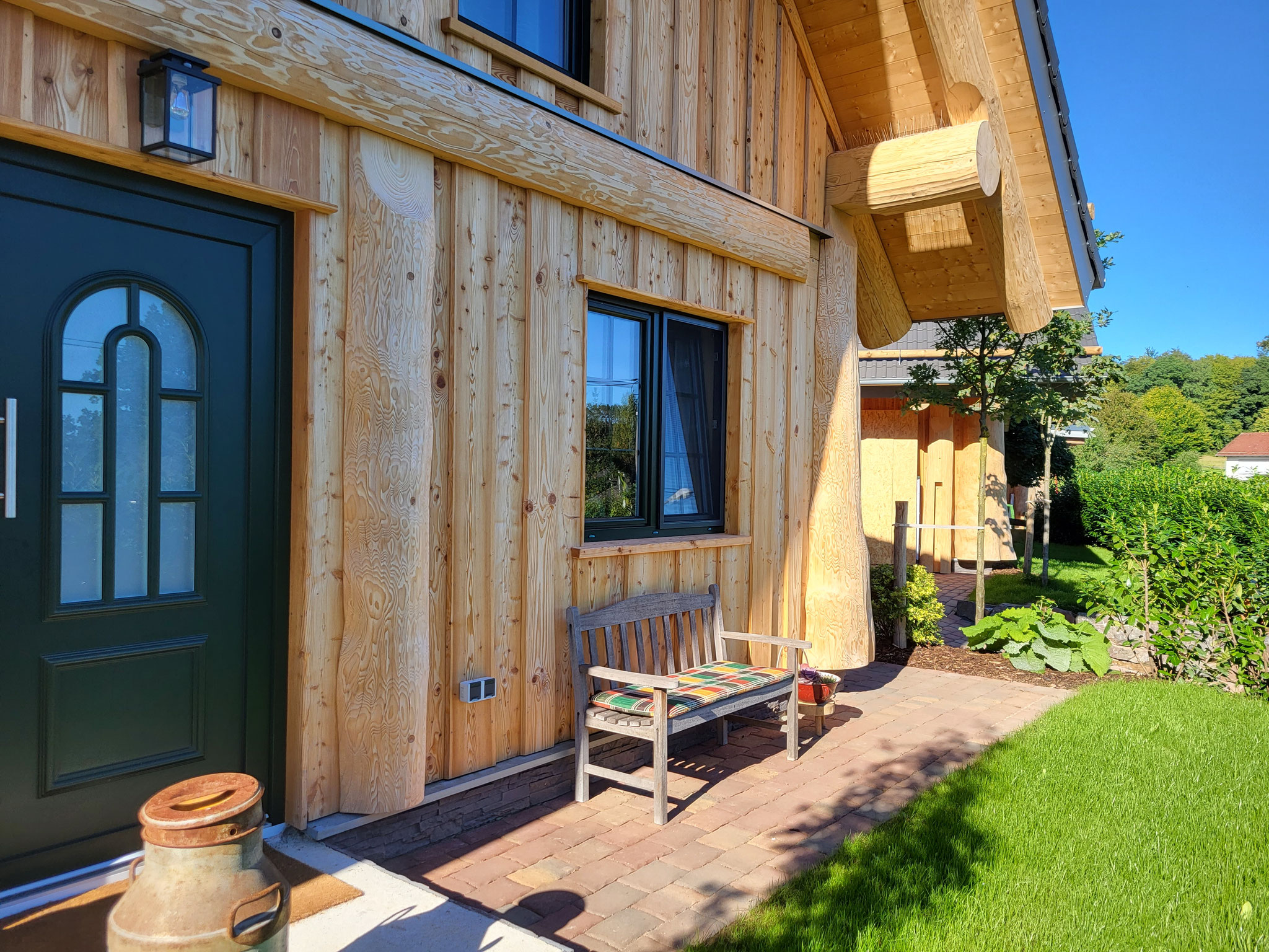 Blockhaus am Edersee mit Schwimmteich und Sauna
