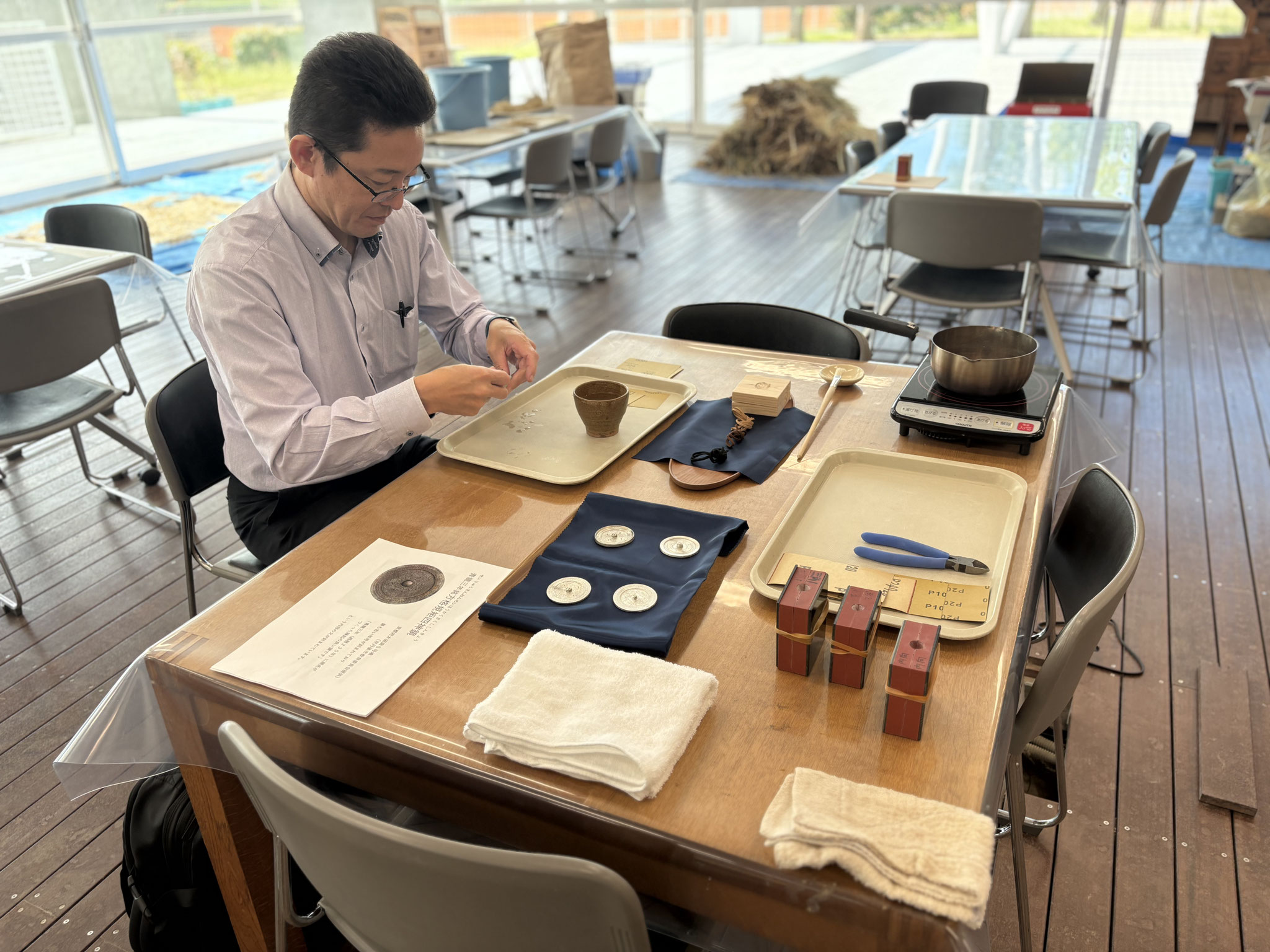 鑑と勾玉制作体験「MIGAKU」