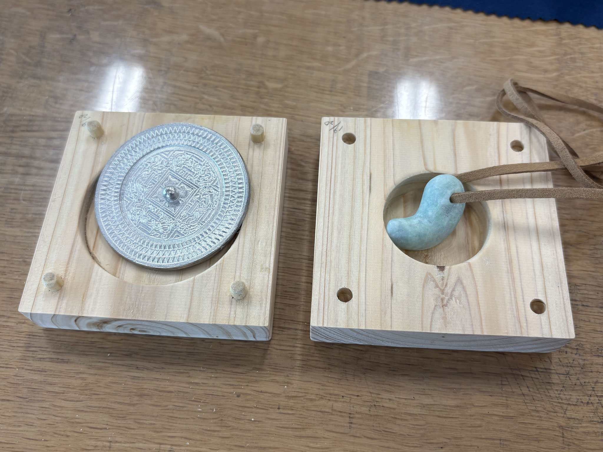鑑と勾玉制作体験「MIGAKU」