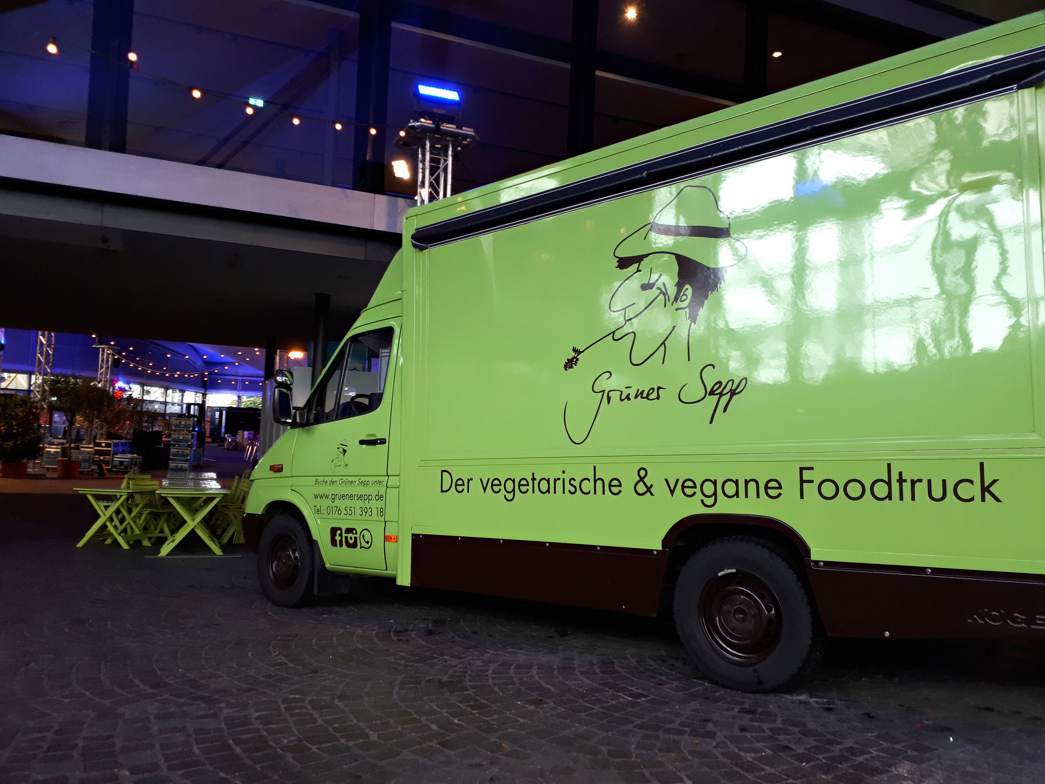 Vegetarischer & veganer Food Truck / Olympiahalle München