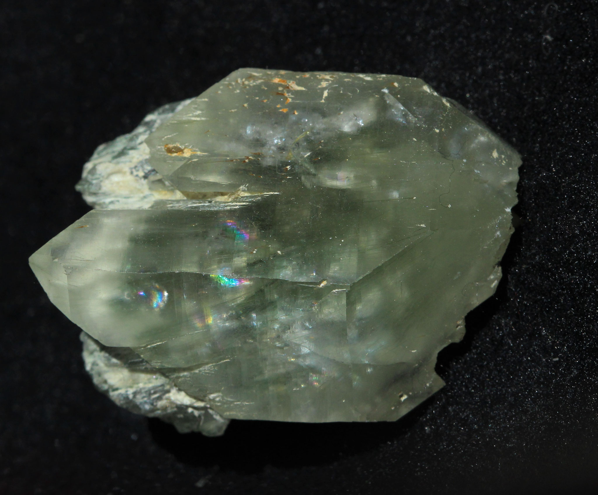 Bergkristall mit Amianteinschlüssen, Val Cavrein (GR)