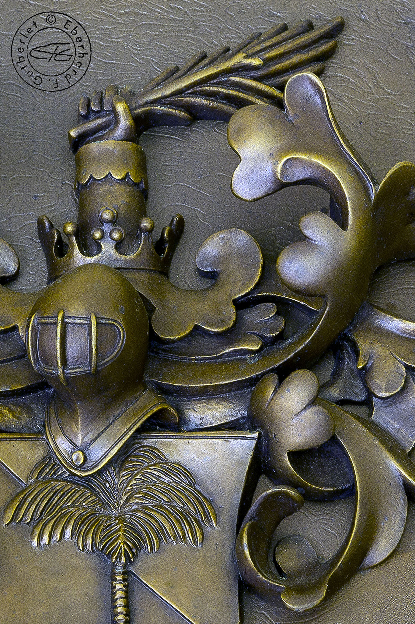 Grunelius-Wappen Detail, Bronzeguss, Höhe 380 mm x Breite 360 mm, 2021