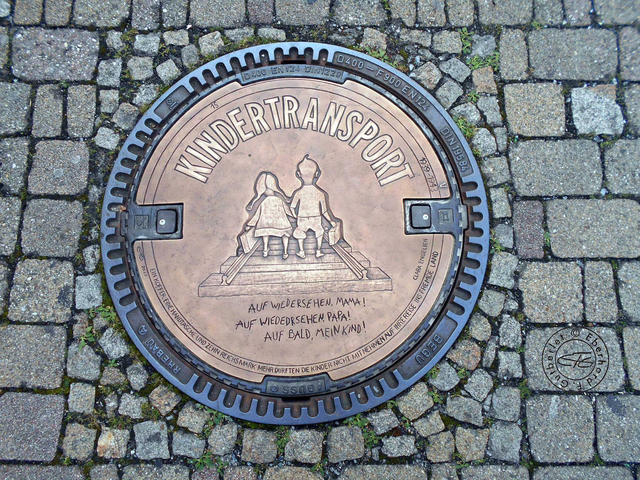 Kindertransport – Bronzeguss, Ø 650 mm, 2025