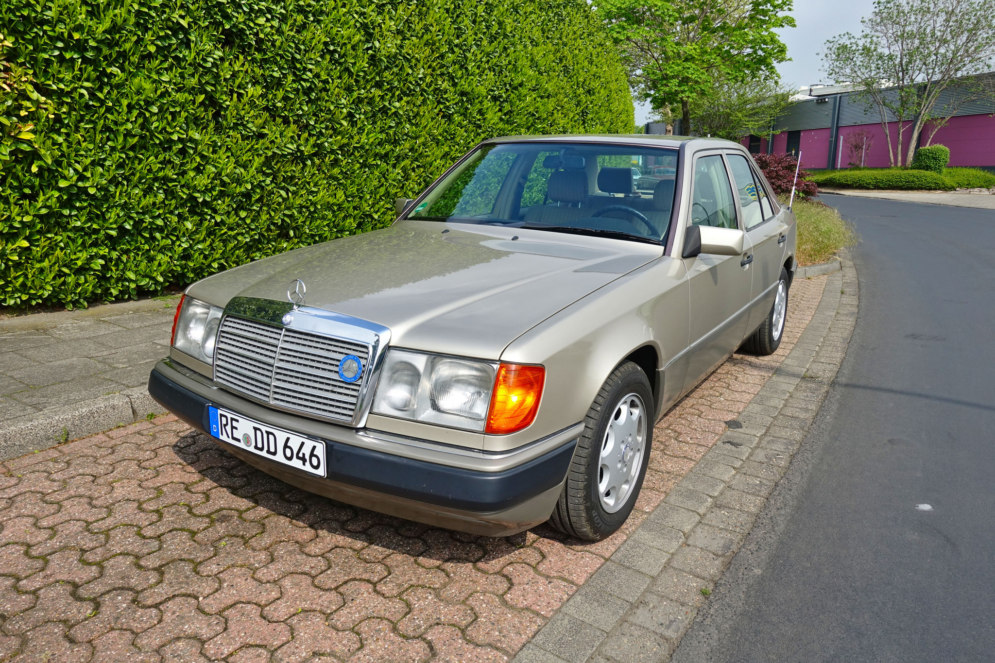Mercedes Benz W124 260e Nosw Oldtimergemeinschaft Aus Schermbeck