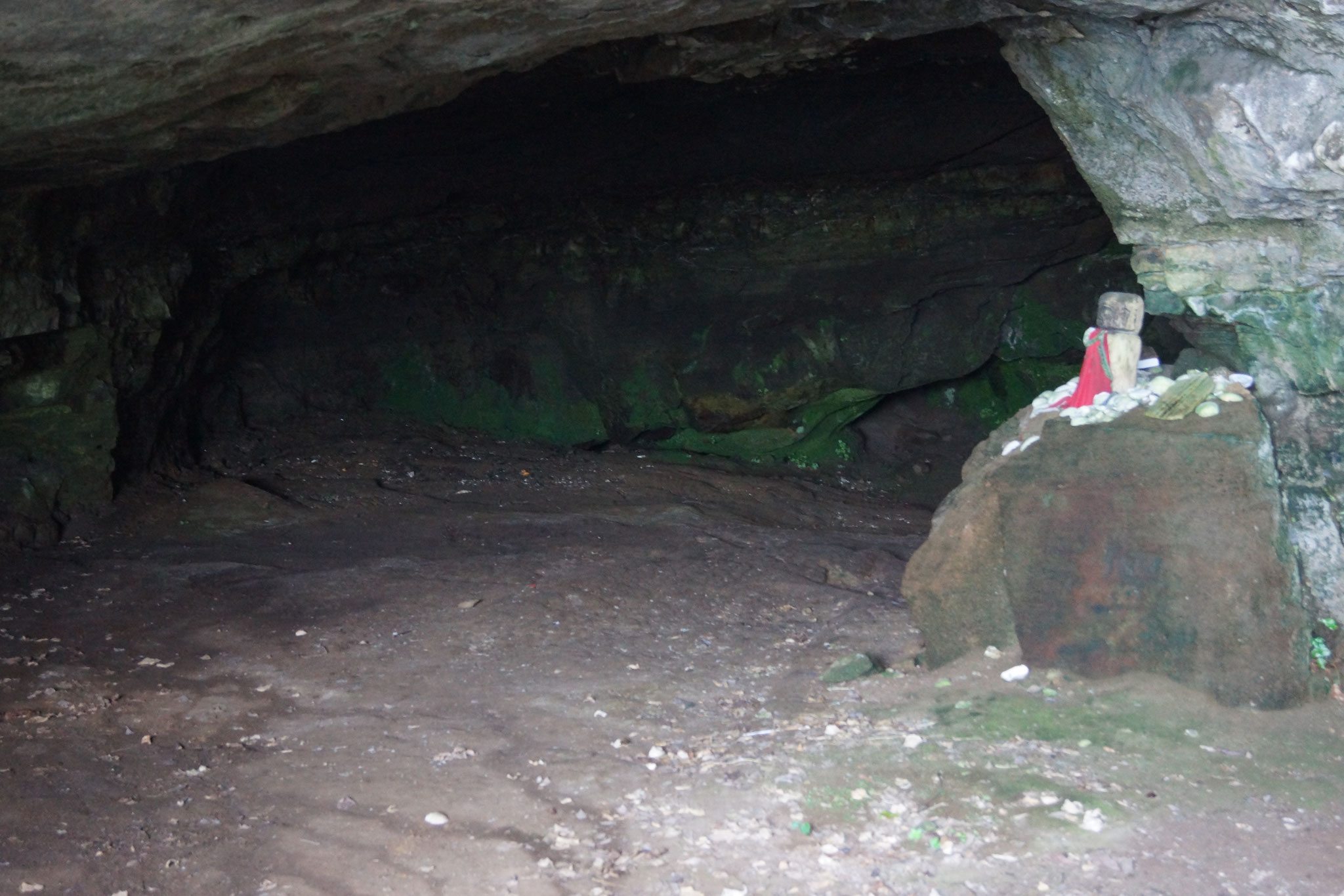 修行僧が修行した洞穴